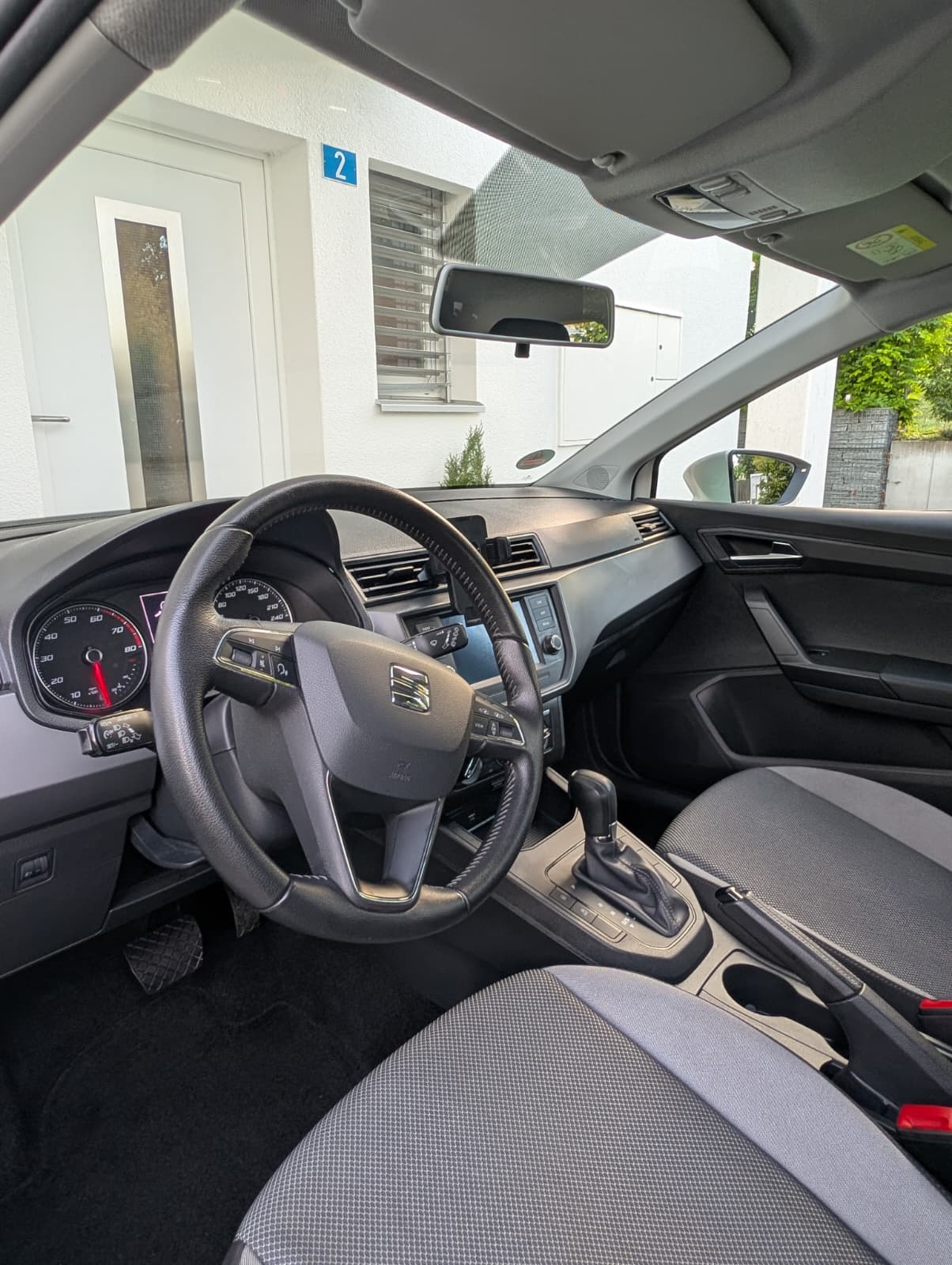 SEAT 1.0 TSI Style DSG-image-2