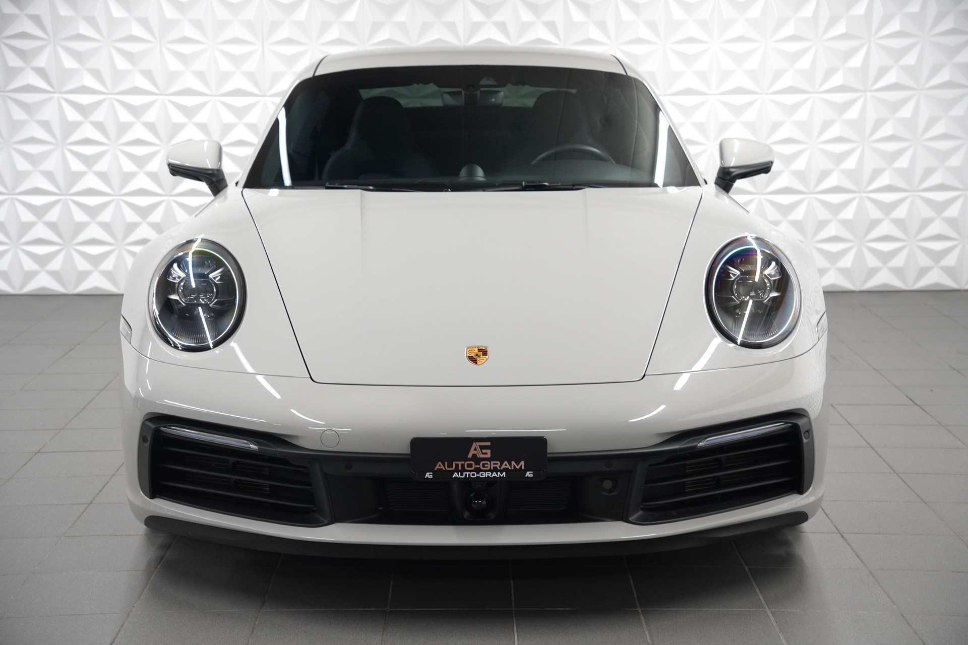 PORSCHE 911 Carrera 4S PDK-image-7