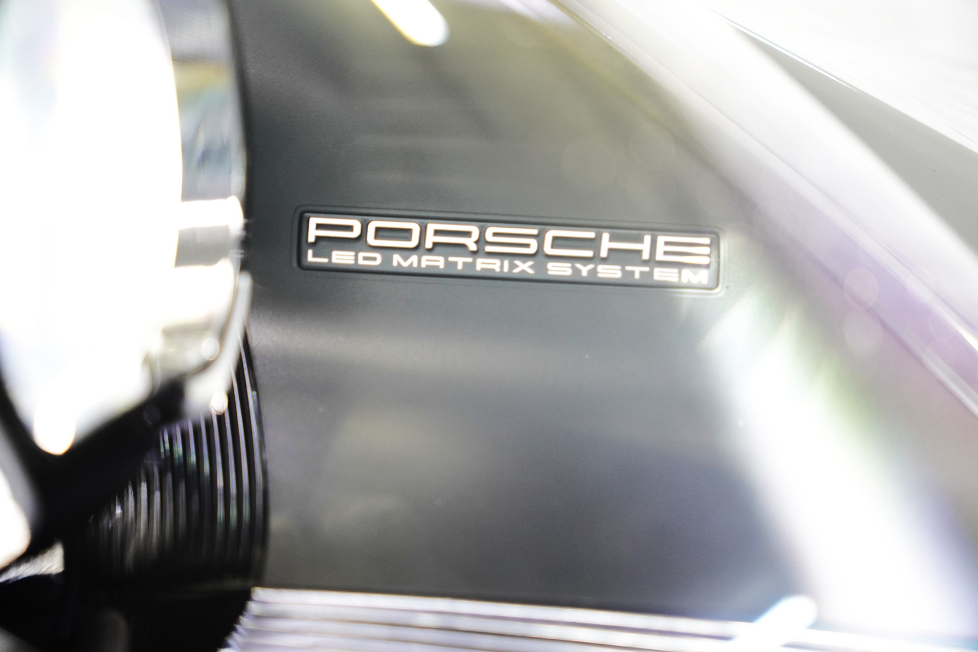 PORSCHE 911 Carrera 4S PDK-image-23