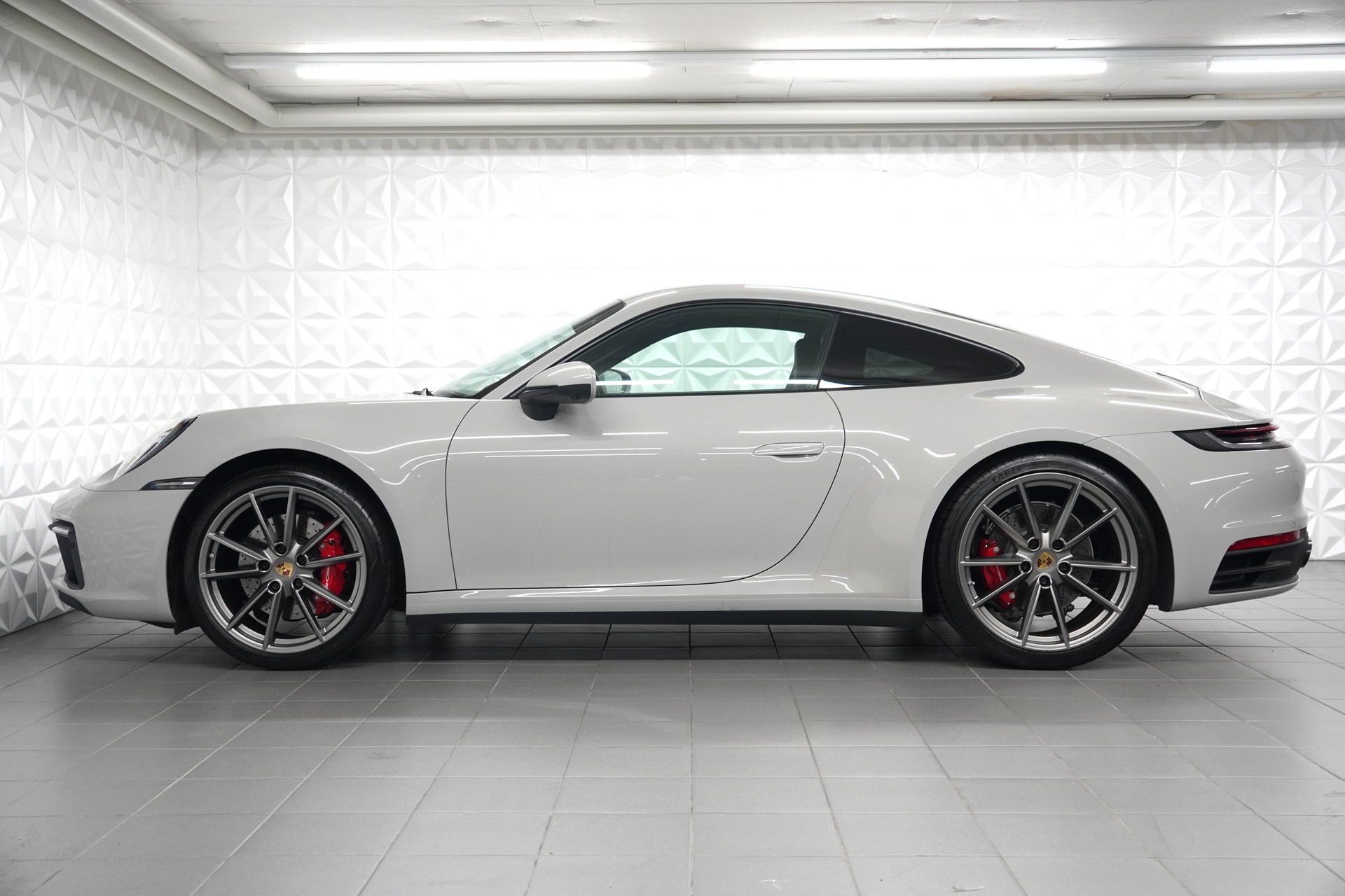 PORSCHE 911 Carrera 4S PDK-showroom-element-1