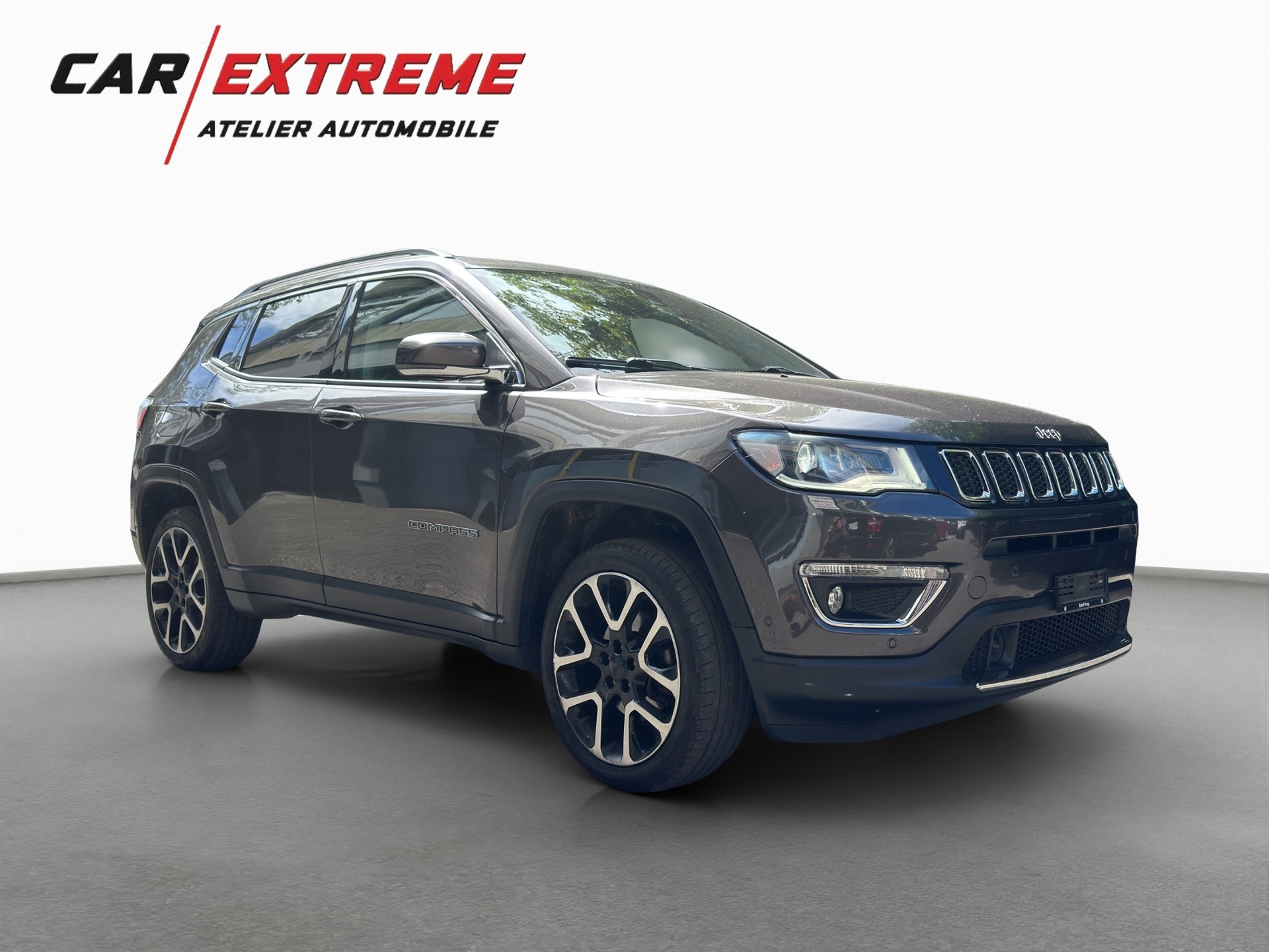 JEEP Compass 1.4 Turbo Limited AWD 9ATX-showroom-element-1