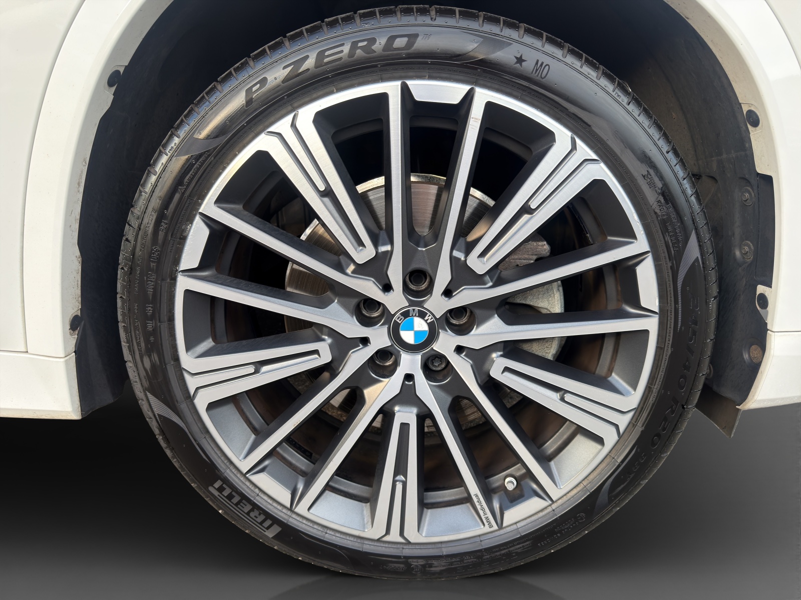 BMW X1 xDrive 23i M Sport 48V-image-8