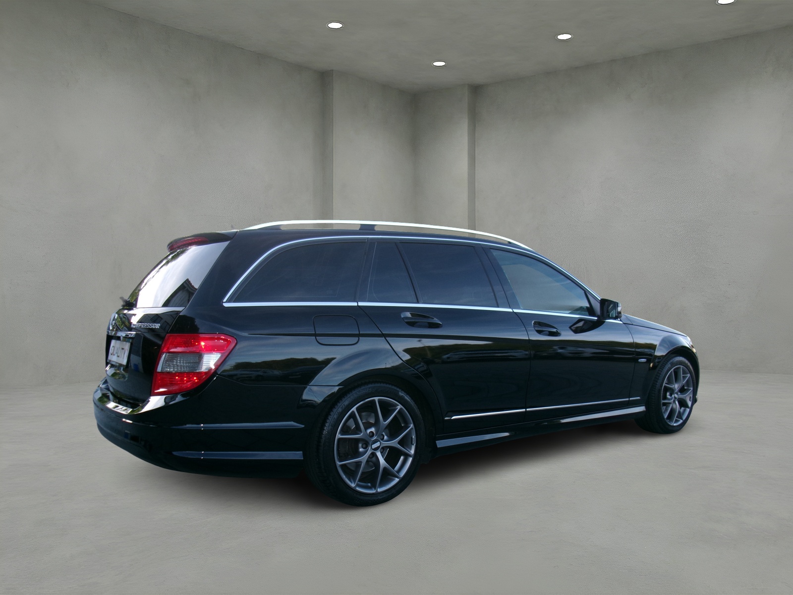 MERCEDES-BENZ C 180 Kompressor BlueEfficiency White Star-showroom-element-3