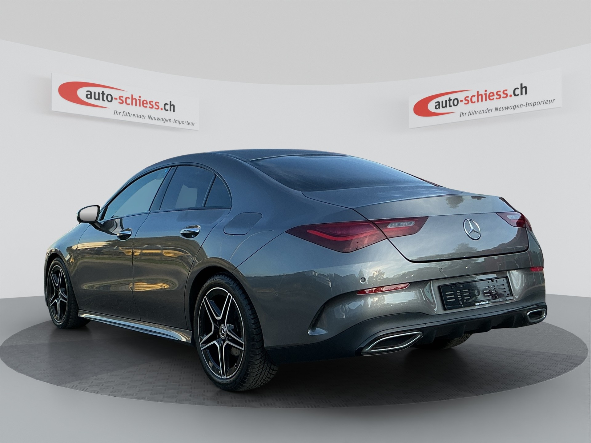 MERCEDES-BENZ CLA 180 AMG Line Night 7G-DCT-showroom-element-2