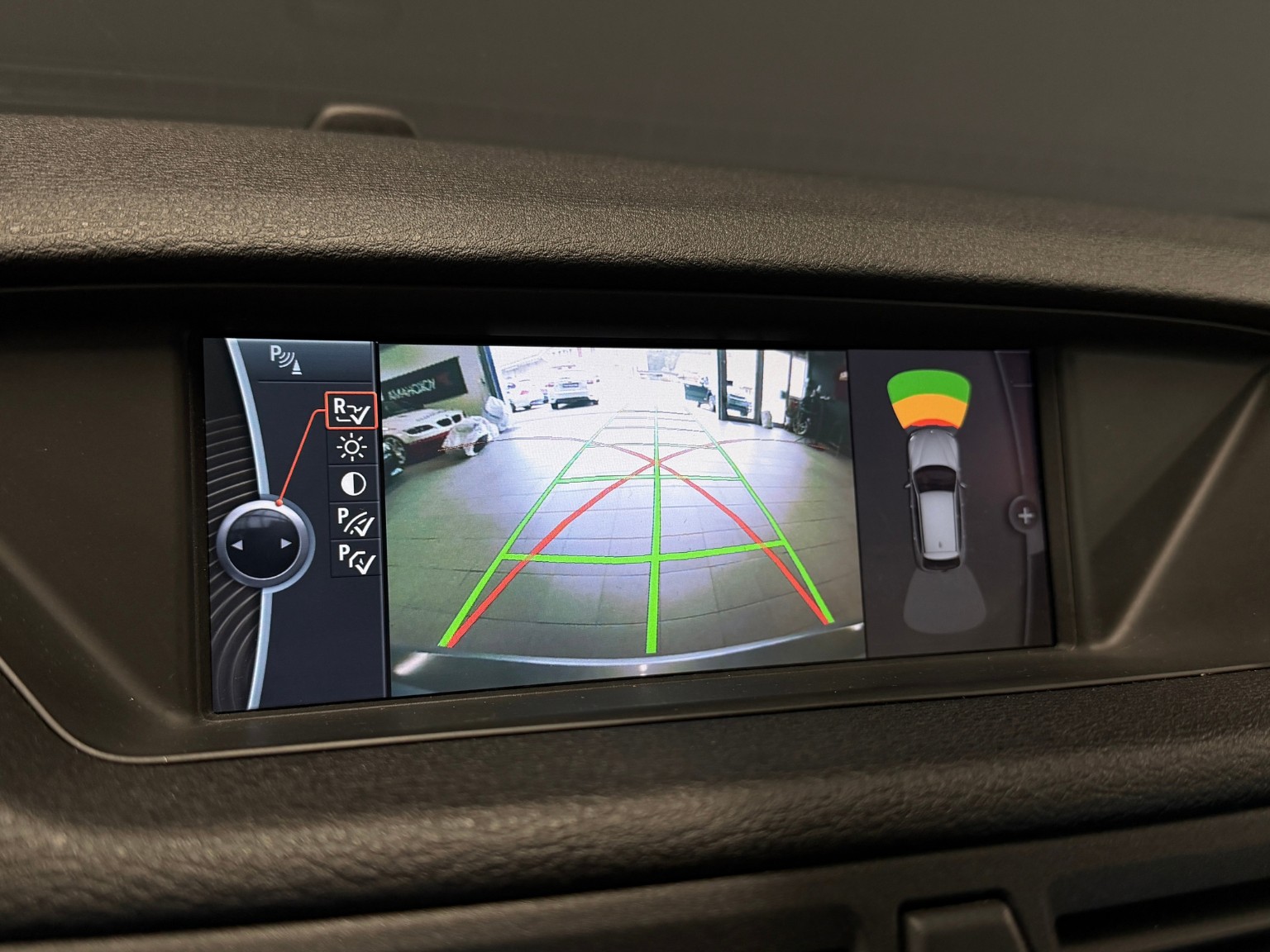 BMW X1 xDrive 23d Steptronic-image-22