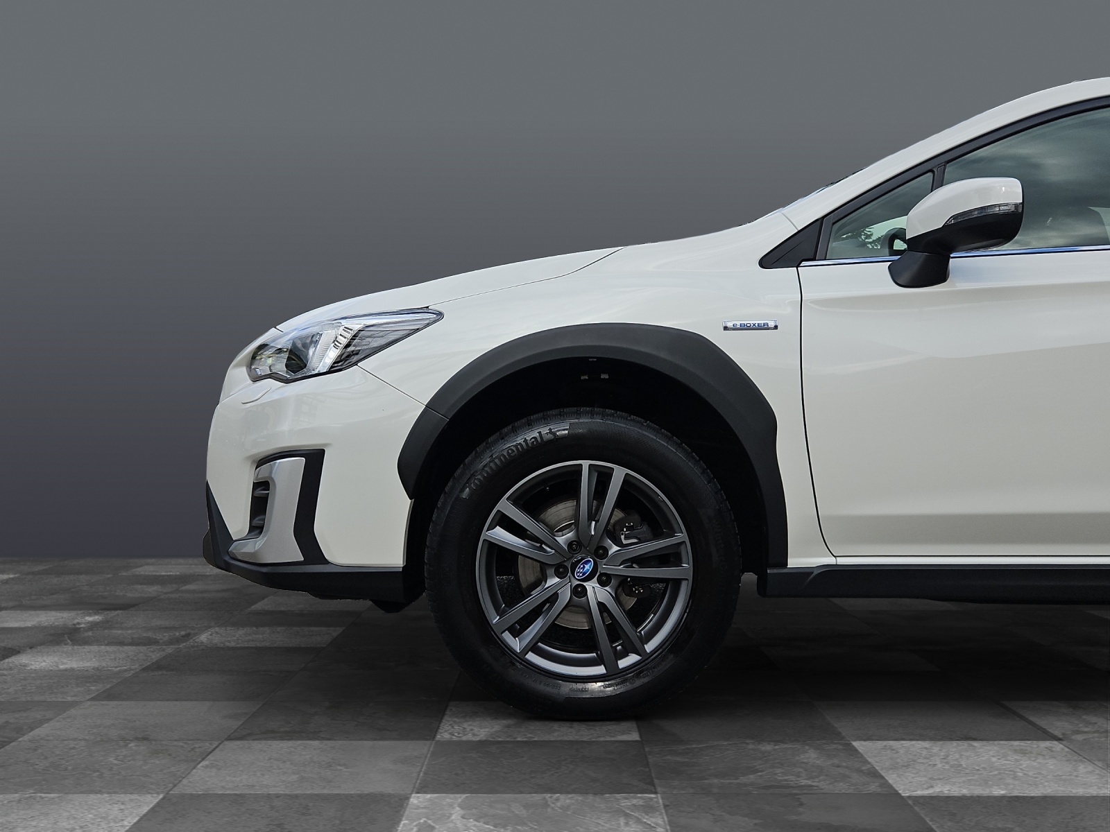 SUBARU XV 2.0 e-Boxer Swiss Plus AWD Lineartronic-image-12