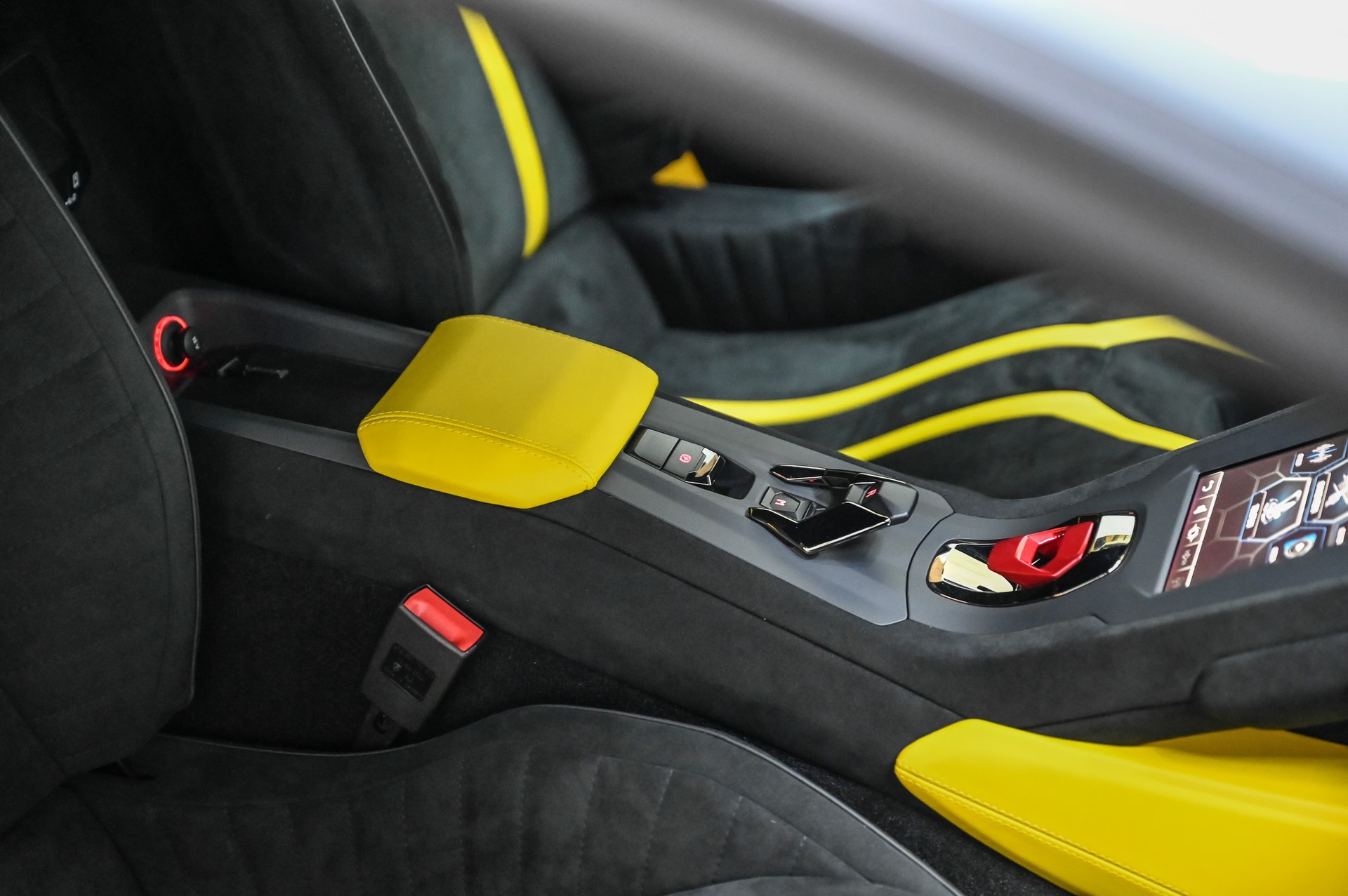 LAMBORGHINI Huracan Coupé 5.2 STO-image-28