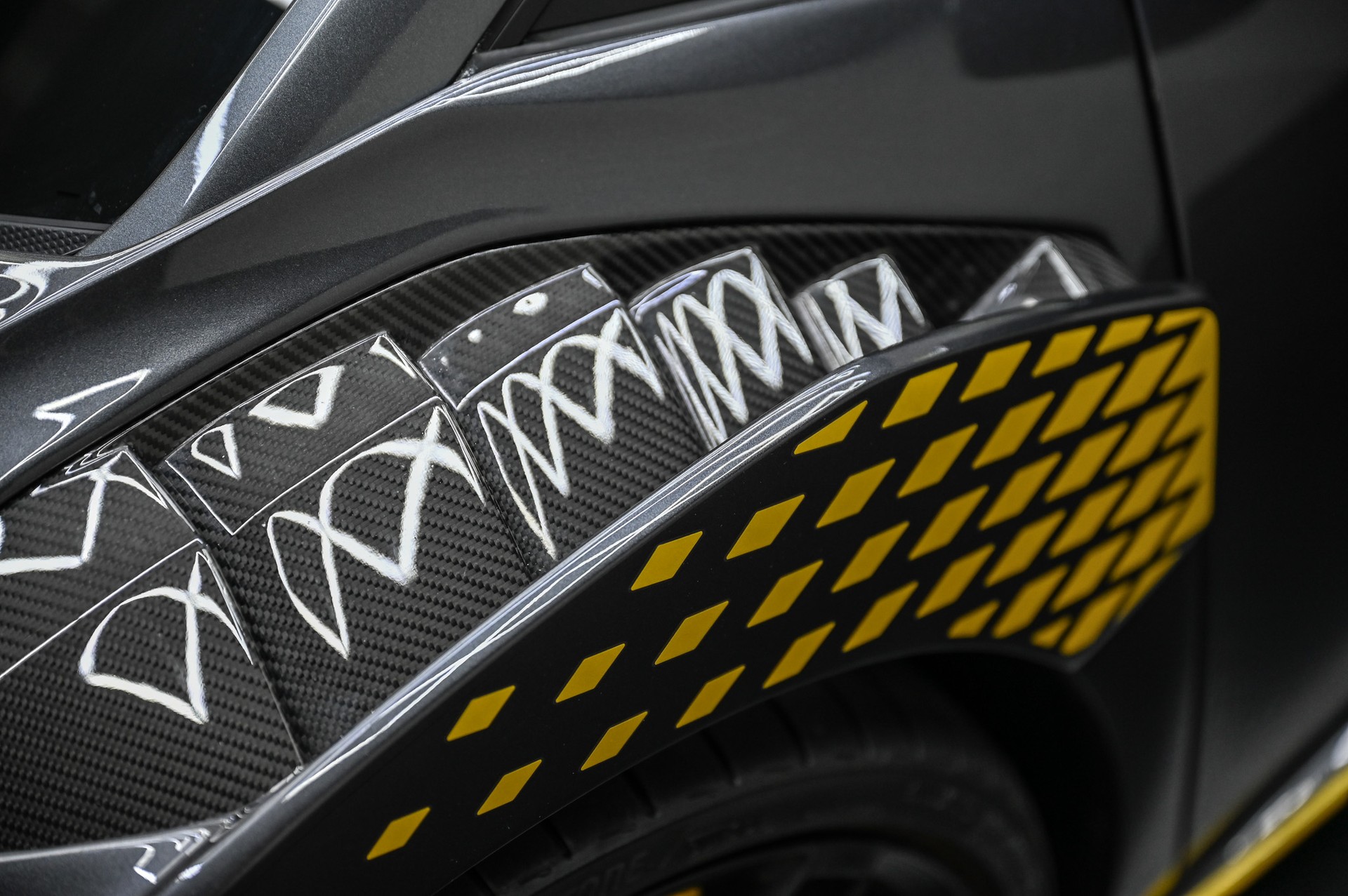 LAMBORGHINI Huracan Coupé 5.2 STO-image-17