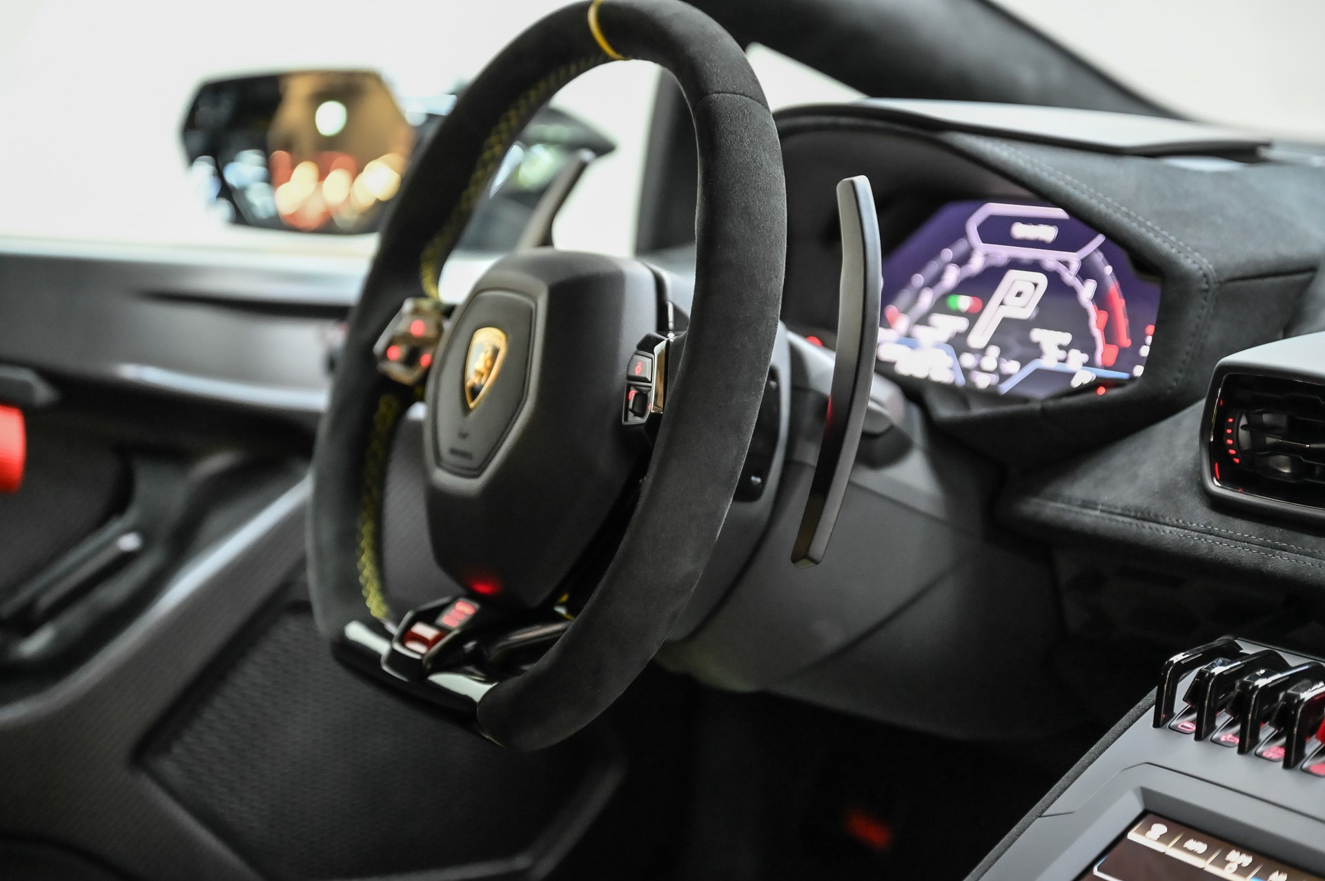 LAMBORGHINI Huracan Coupé 5.2 STO-image-30
