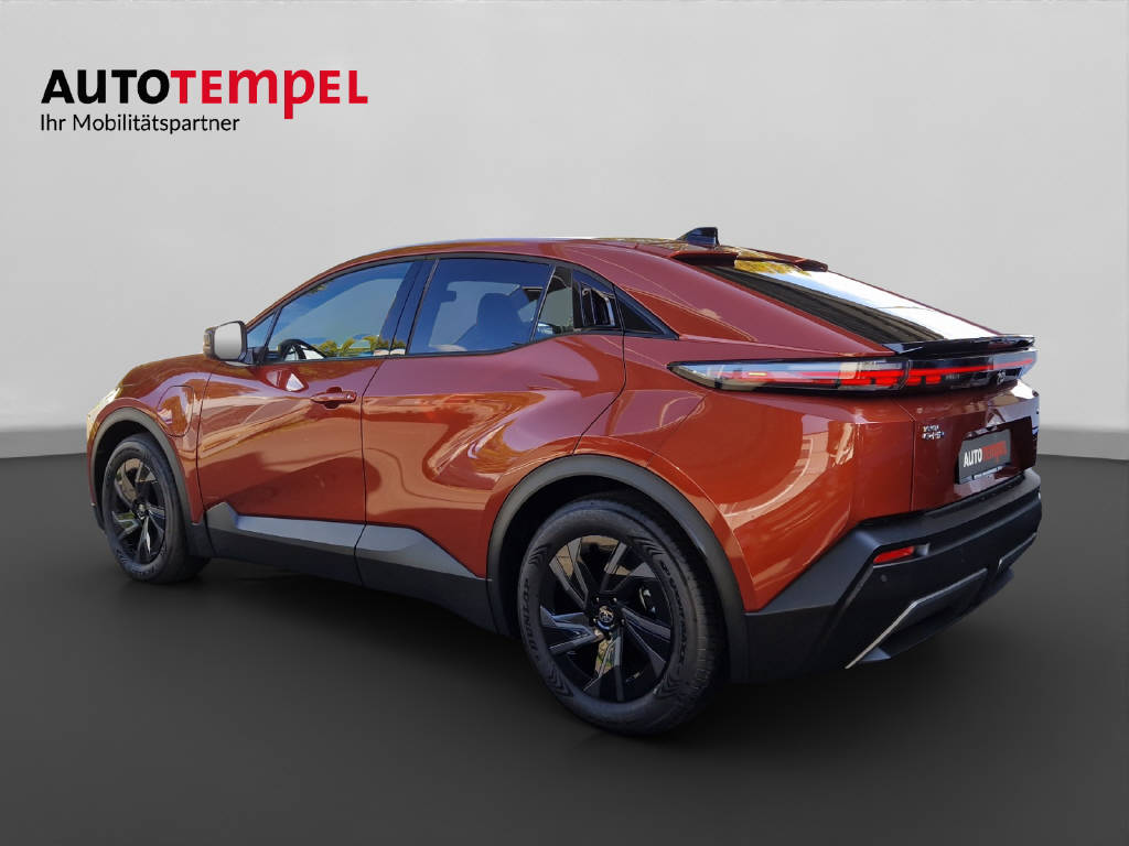 TOYOTA C-HR+ 77 kWh Style FWD-showroom-element-2