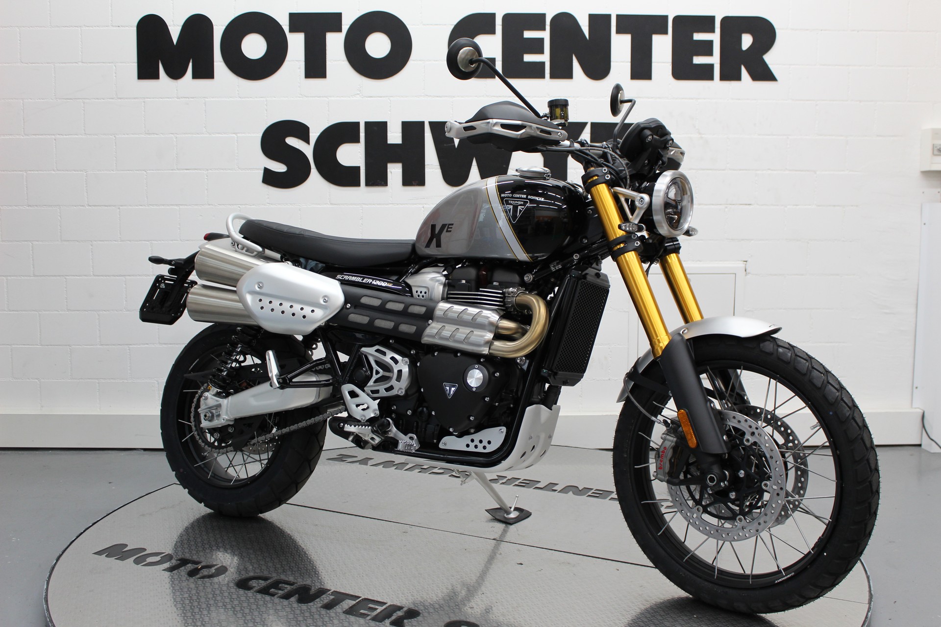 TRIUMPH Scrambler 1200 XE-image-1