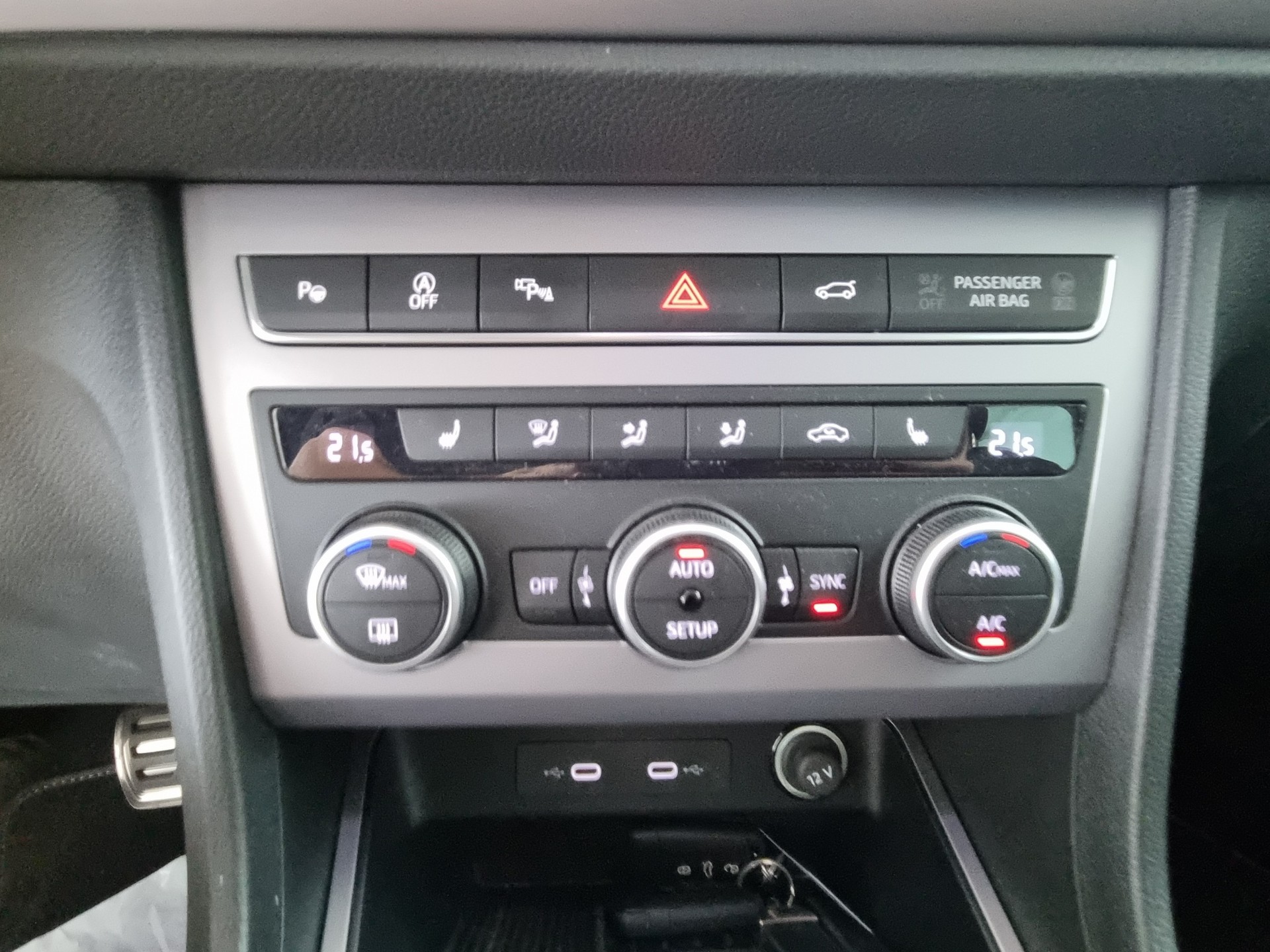 SEAT Ateca 1.5 TSI FR DSG-image-14