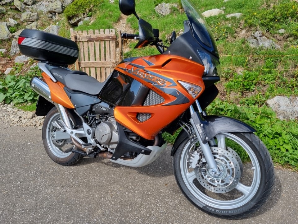 HONDA XL 1000 V Varadero ABS-image-2