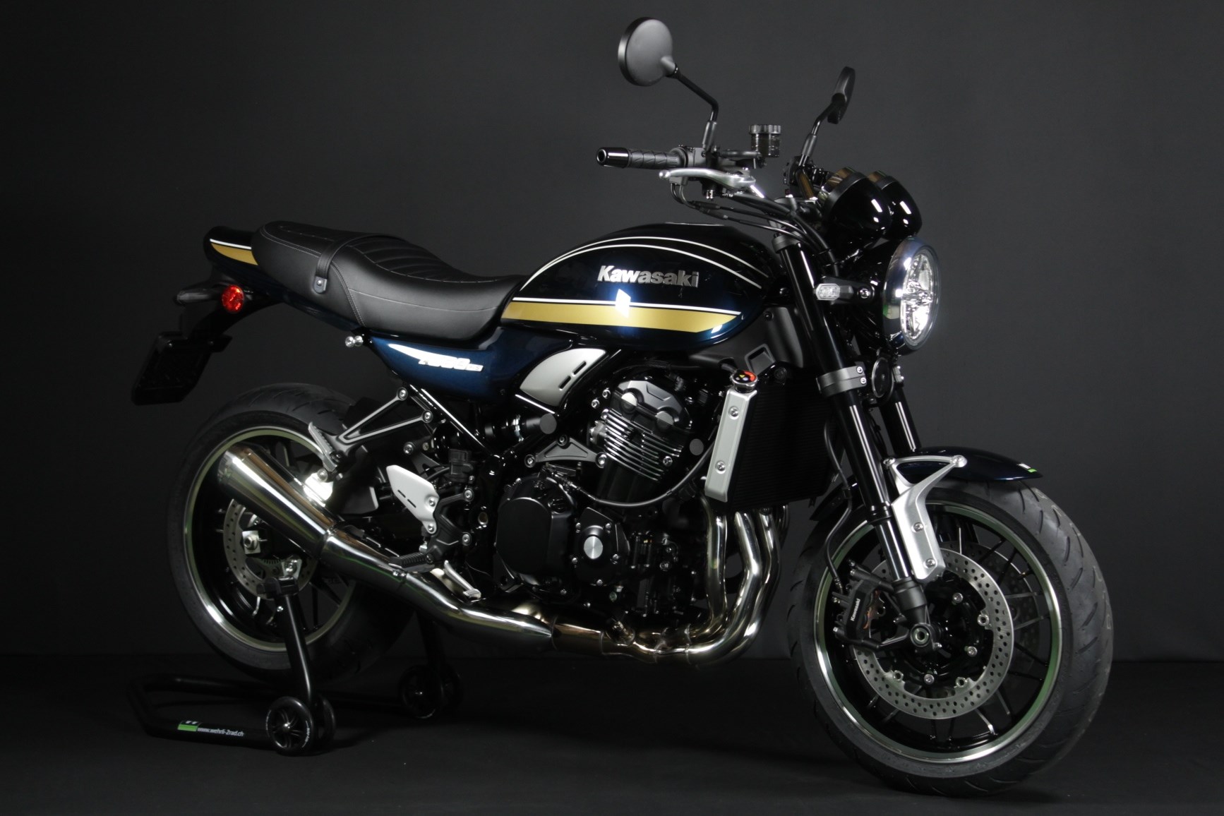 KAWASAKI Z 900 RS-image-5