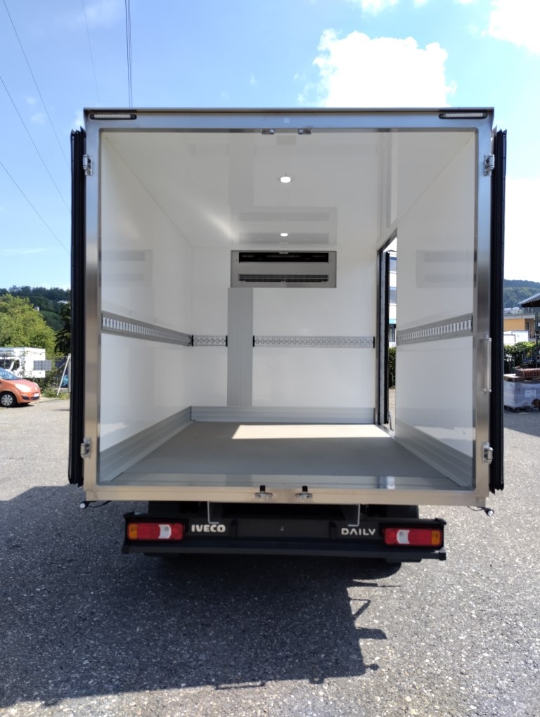 IVECO Daily 35S16A8-image-7