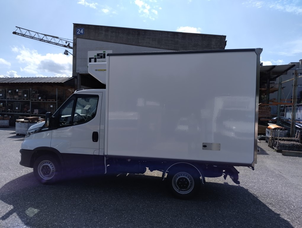 IVECO Daily 35S16A8-showroom-element-3