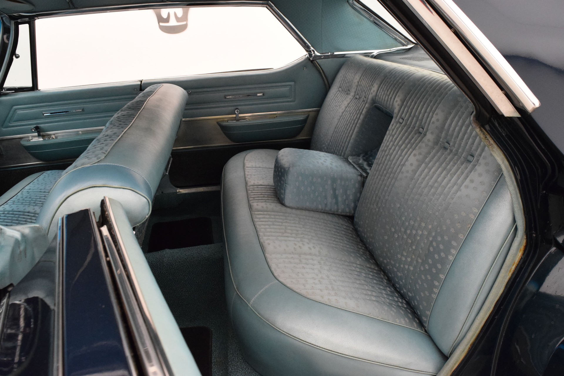 CHRYSLER NEW YORKER-image-9