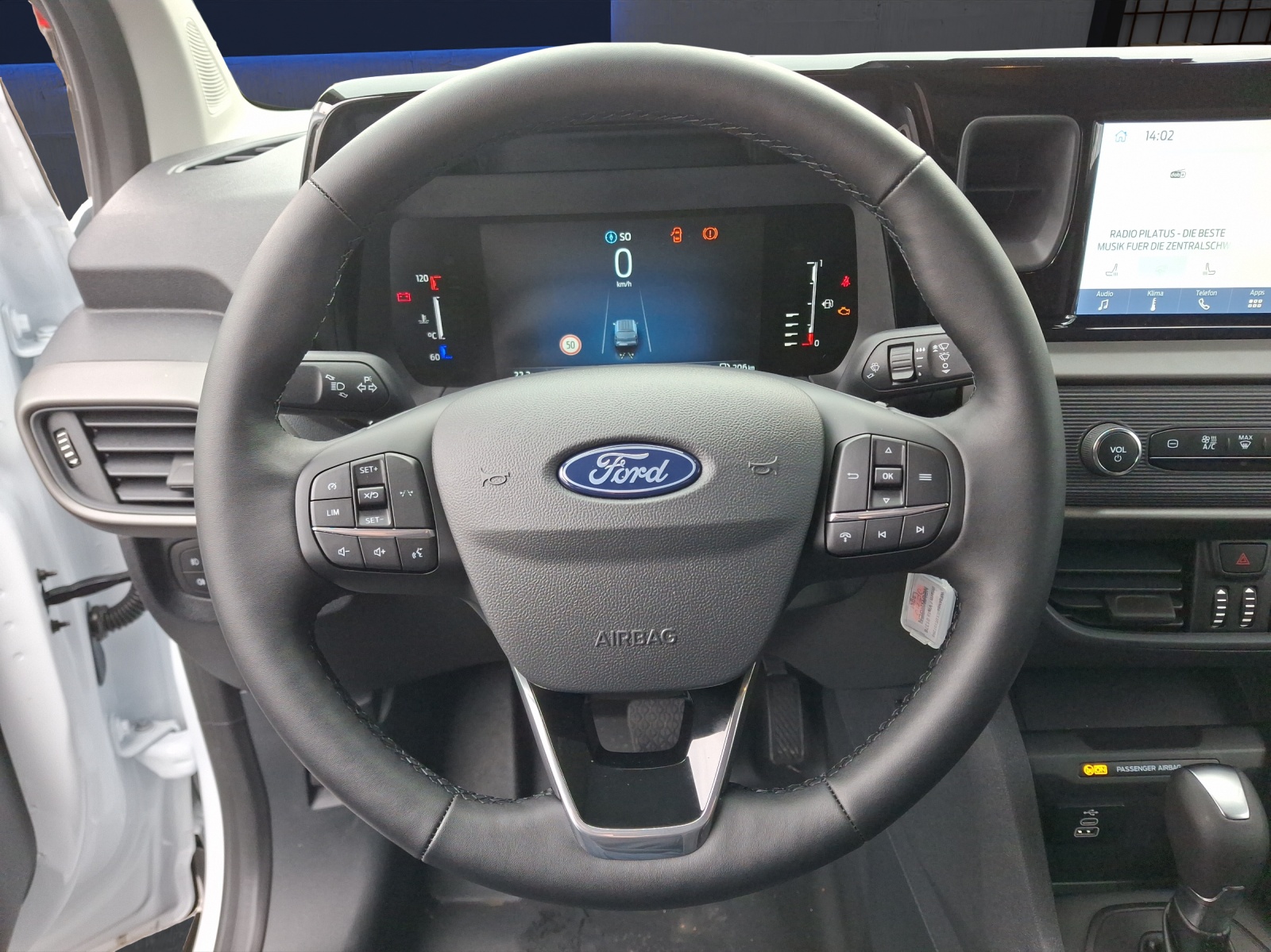FORD Transit Courier Van 1.0i EcoBoost 125 PS Trend AUTOMAT-image-9