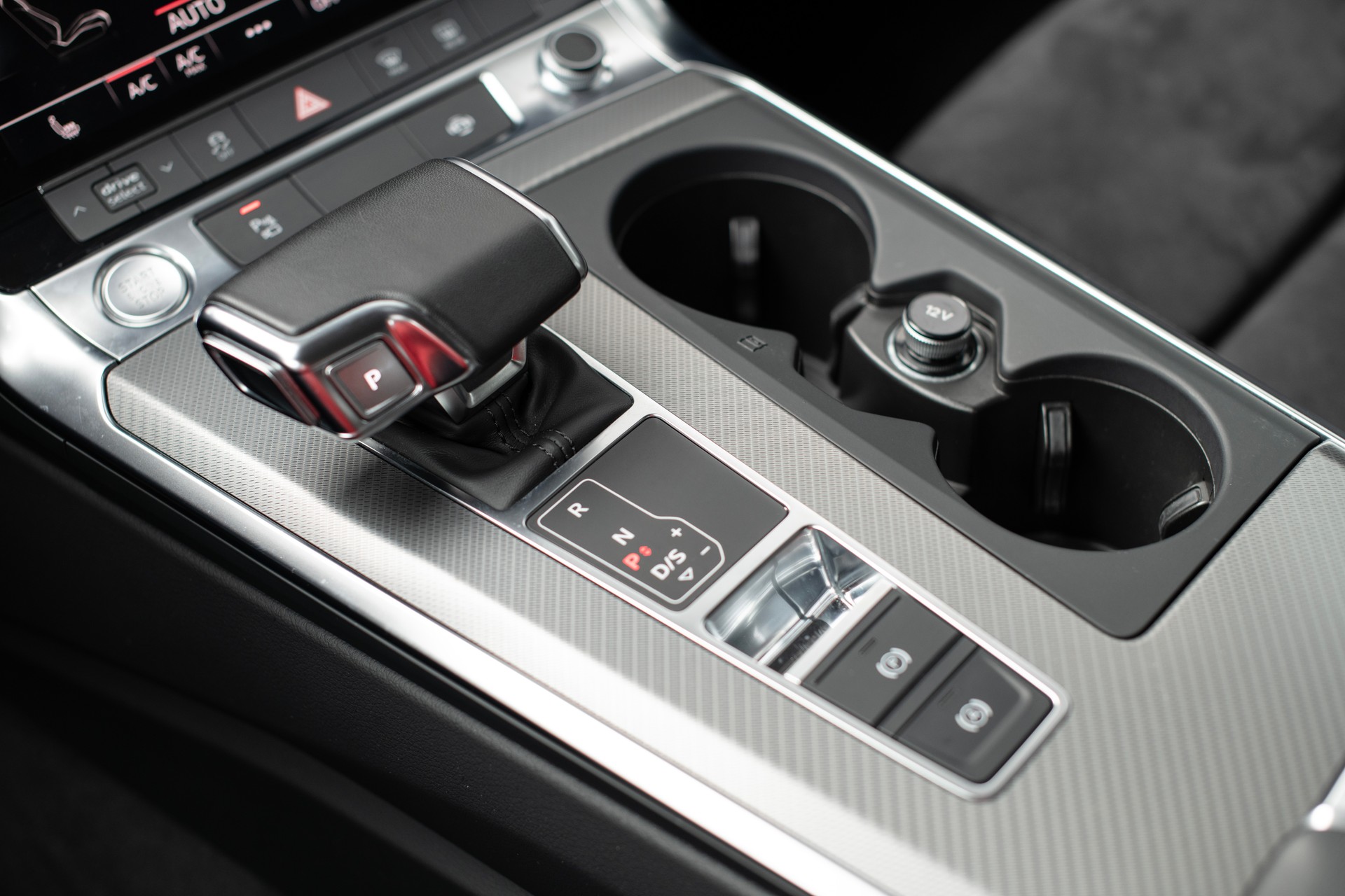 AUDI A6 Avant 50 TDI Sport quattro tiptronic-image-12