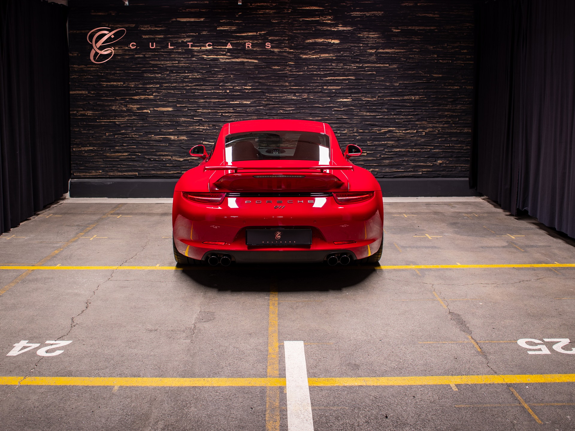 PORSCHE 911 Carrera GTS PDK-showroom-element-3