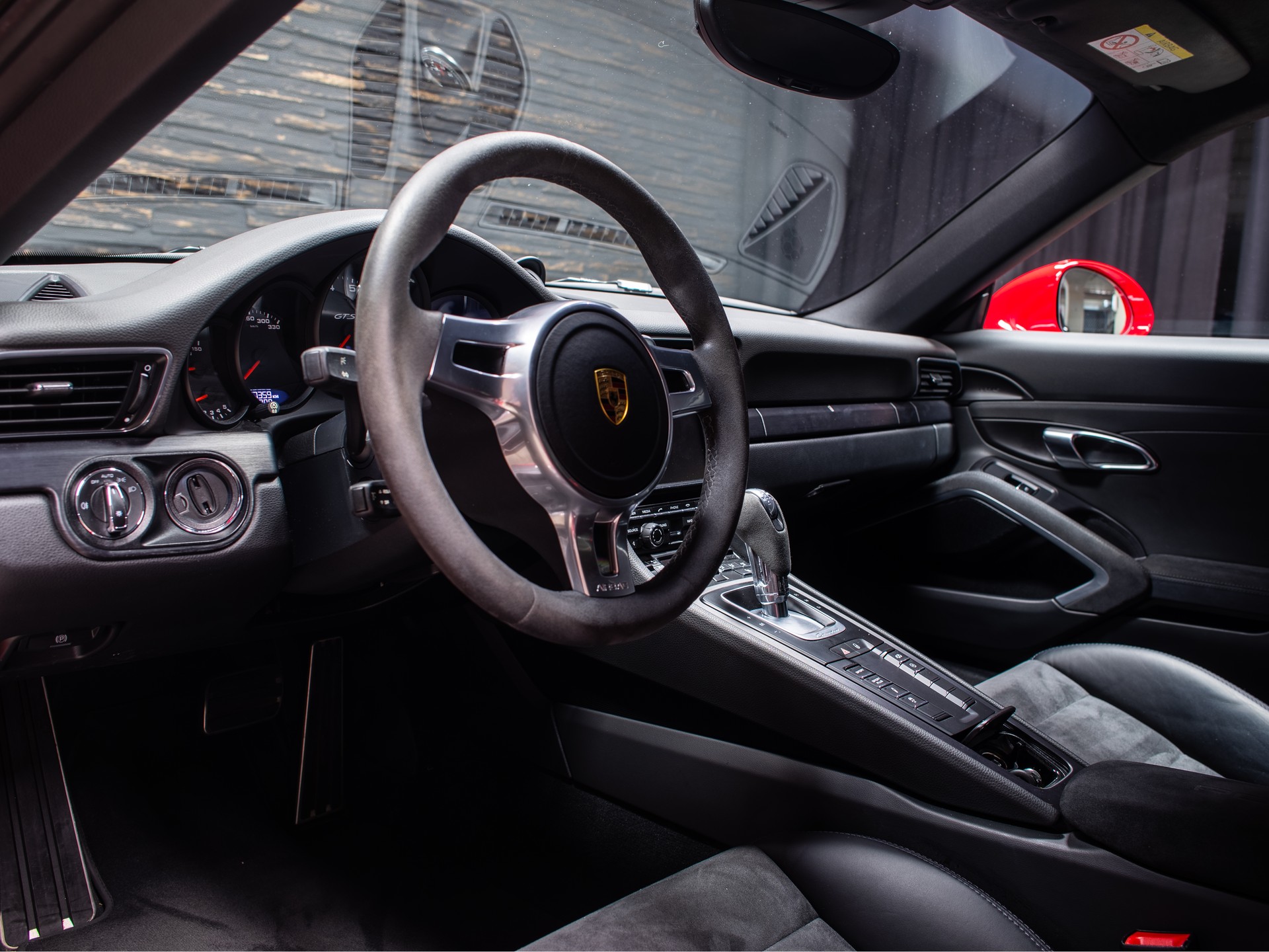 PORSCHE 911 Carrera GTS PDK-image-15
