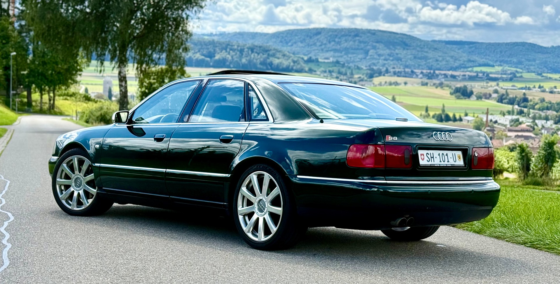 AUDI S8 4.2 quattro-showroom-element-1