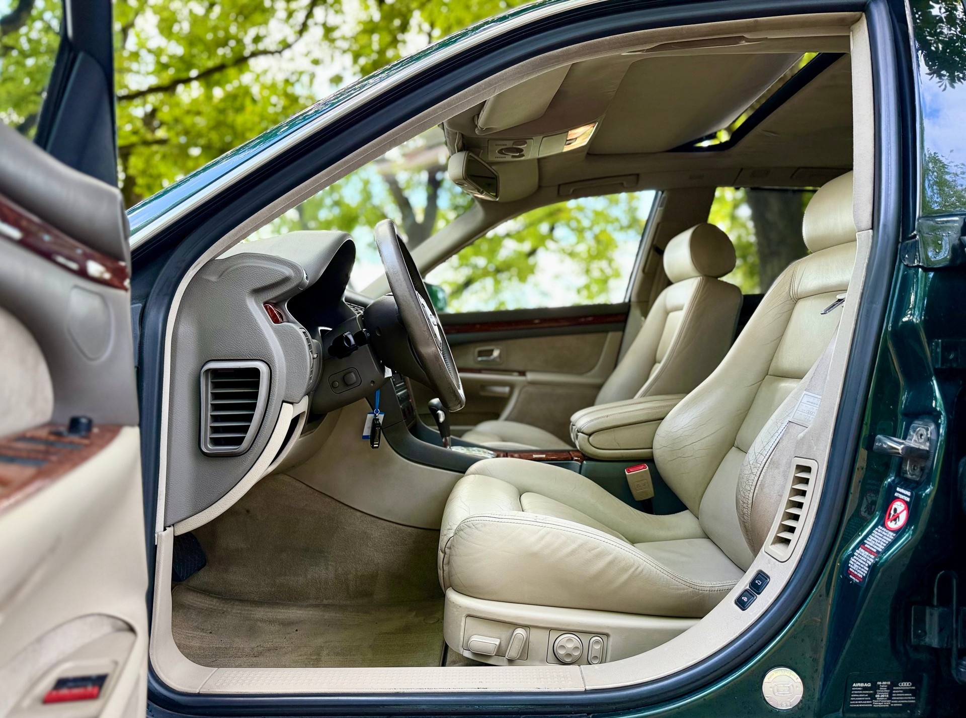 AUDI S8 4.2 quattro-image-20