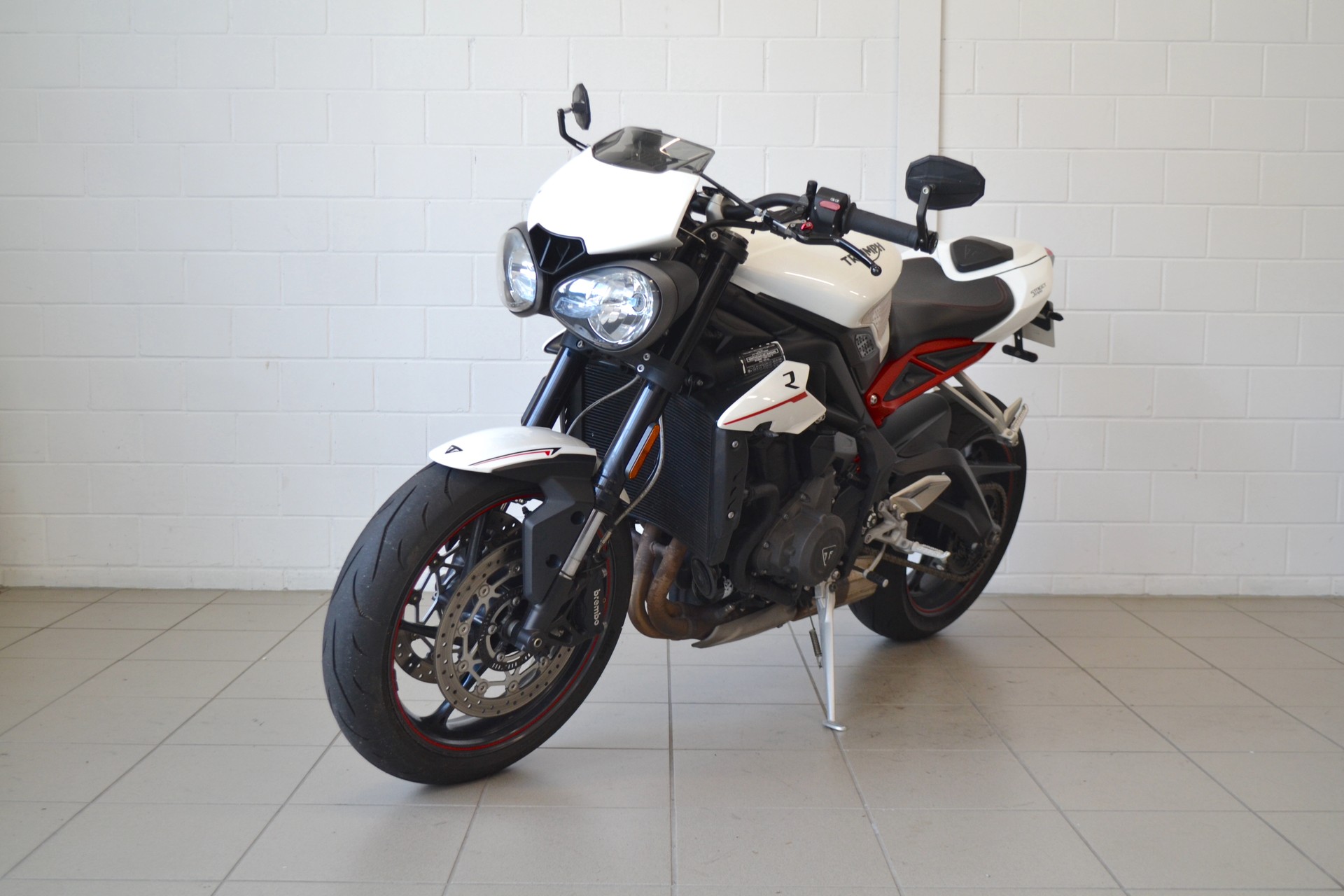 TRIUMPH Street Triple R 765 ABS-image-1