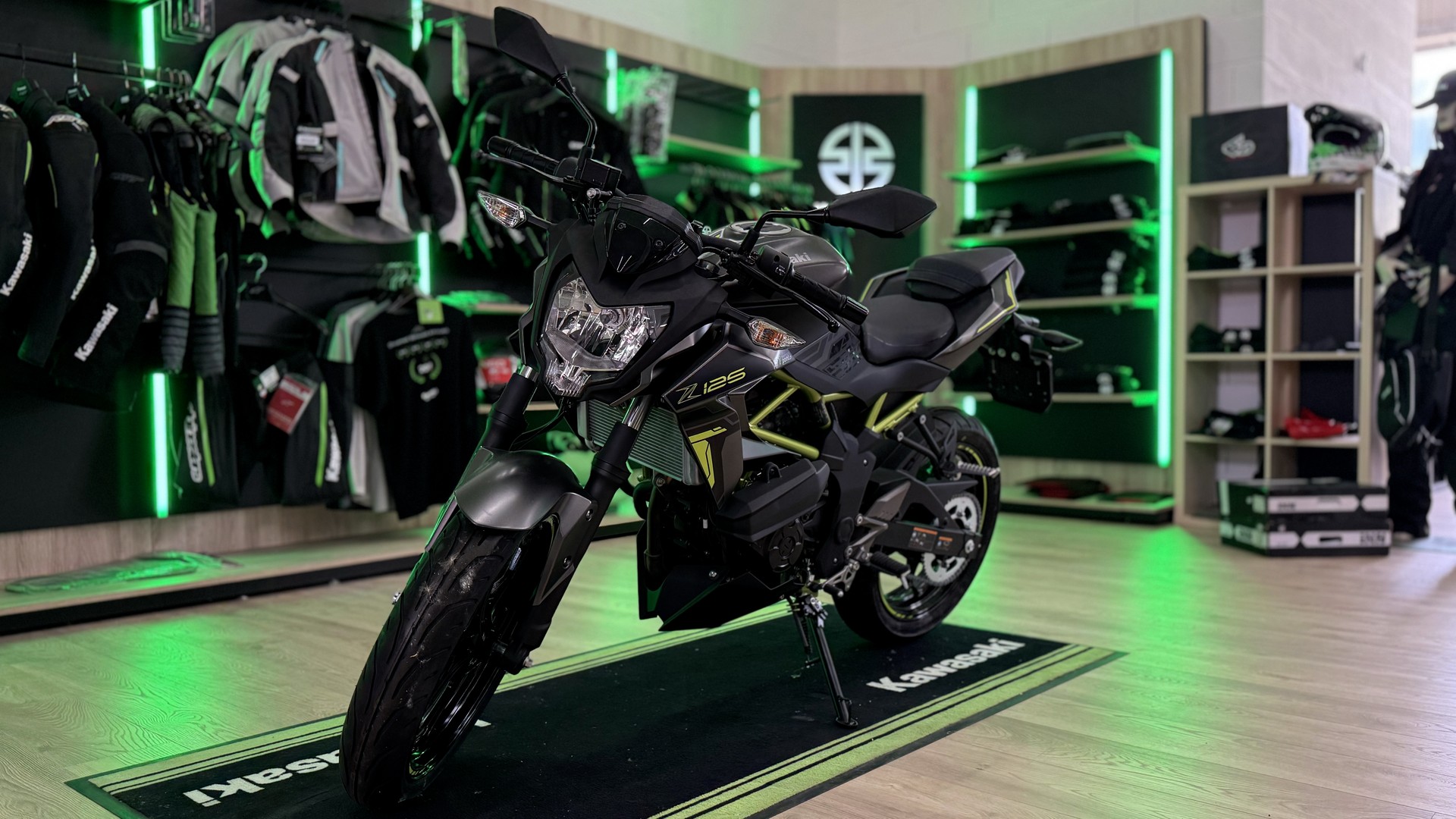 KAWASAKI Z 125-image-4