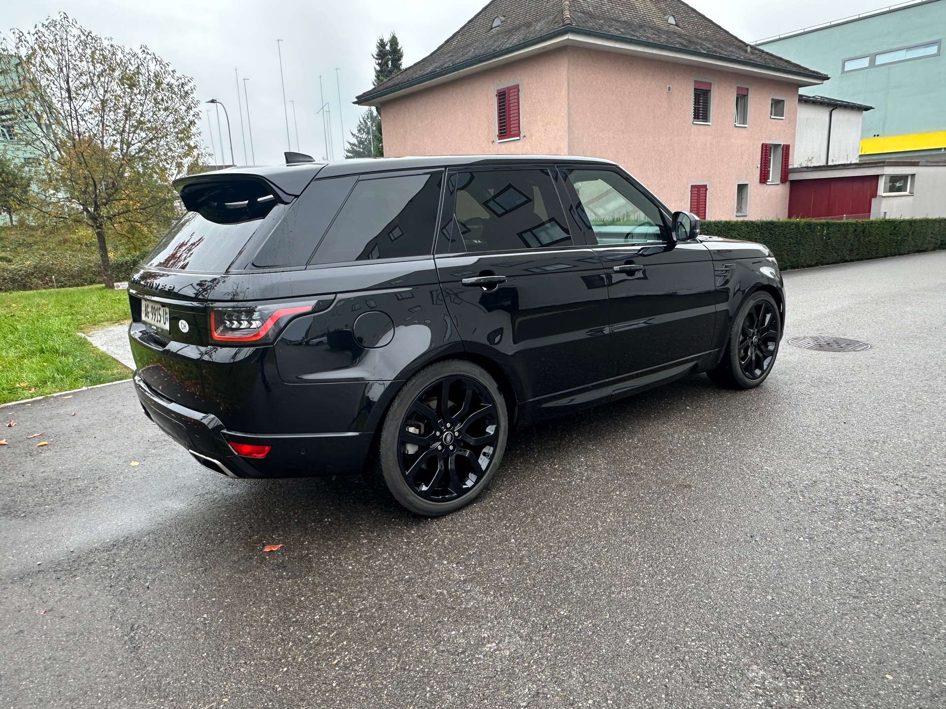 LAND ROVER Range Rover Sport D250 3.0D I6 MHEV HSE Dynamic Automatic-image-4