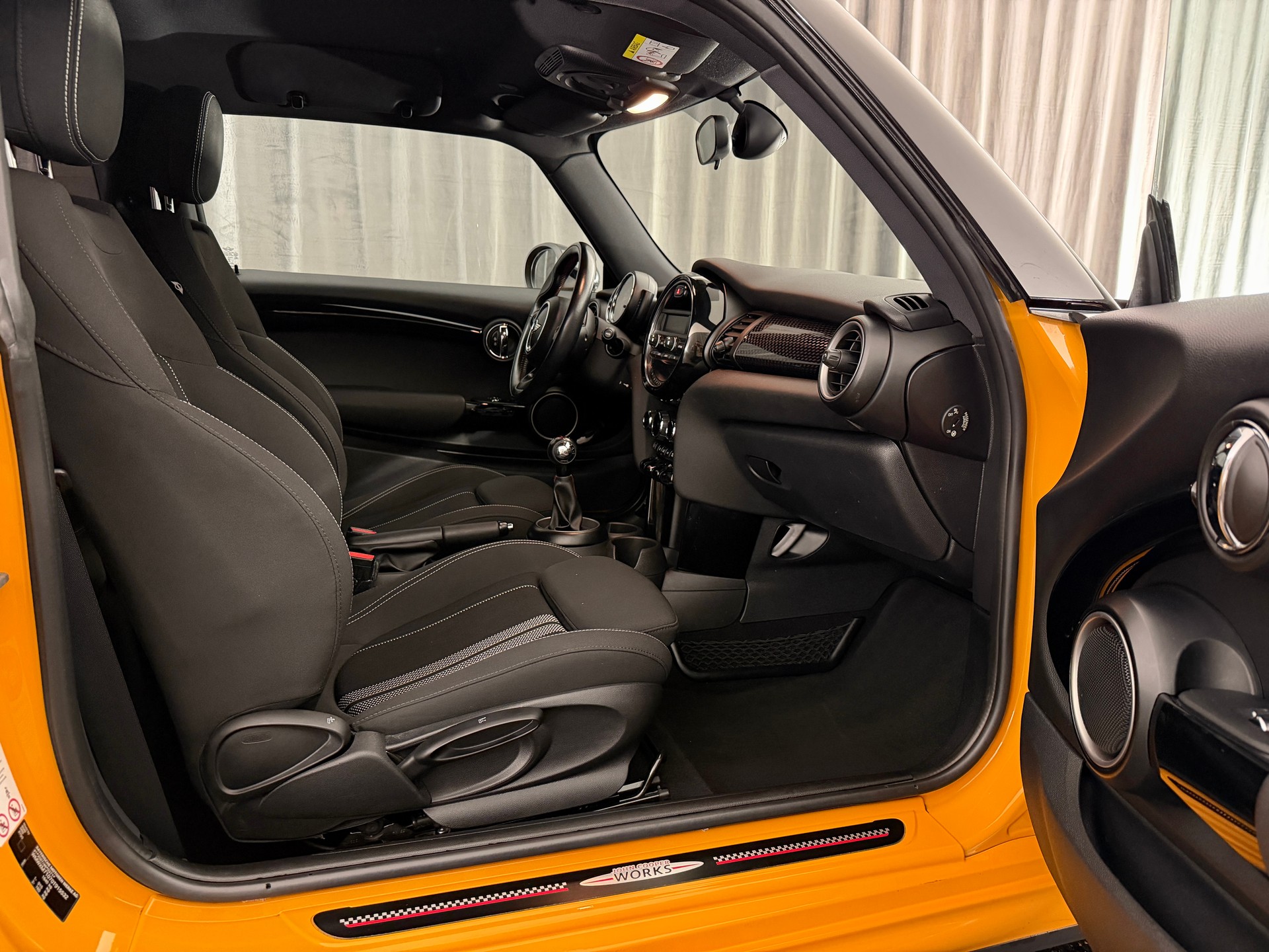 MINI Cooper S-image-5