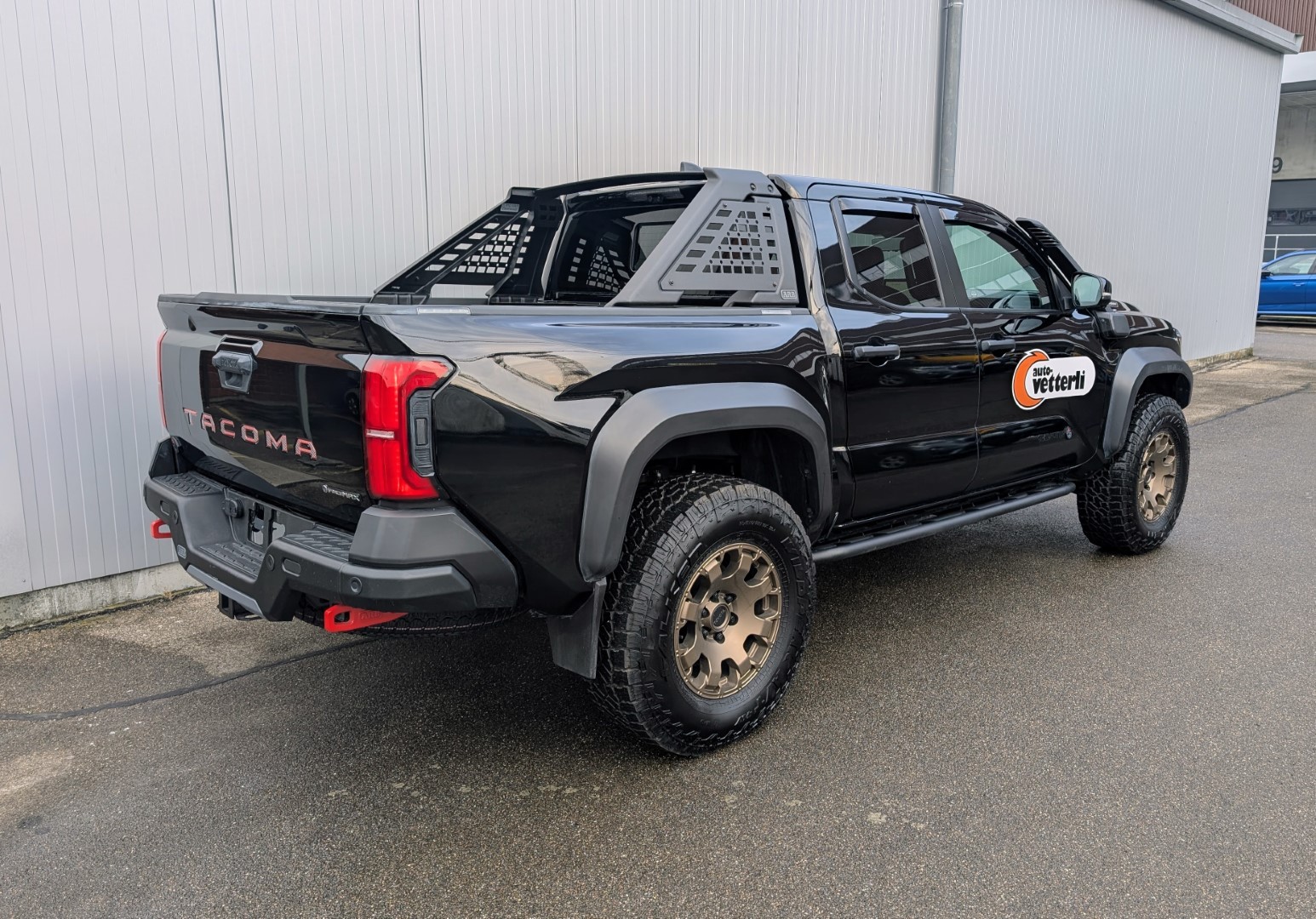 TOYOTA TACOMA TRAILHUNTER HYBRID-image-15