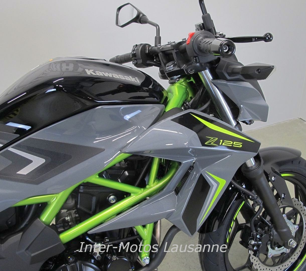 KAWASAKI Z125-image-6