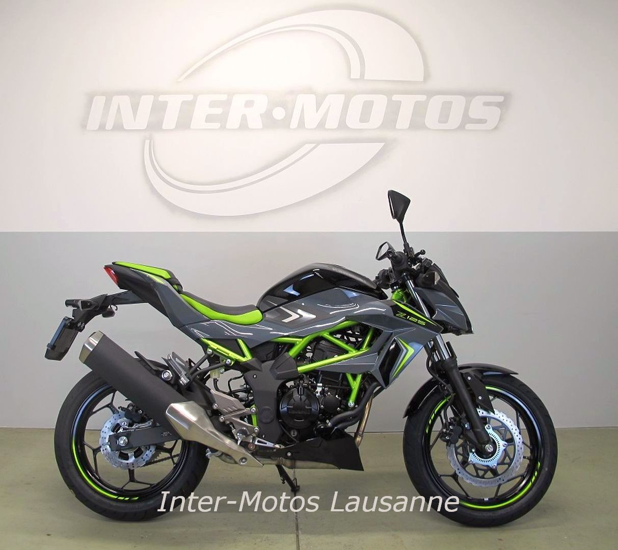 KAWASAKI Z125-image-0