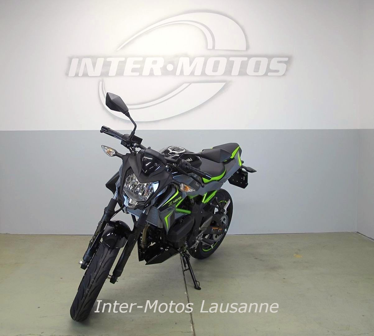 KAWASAKI Z125-image-2