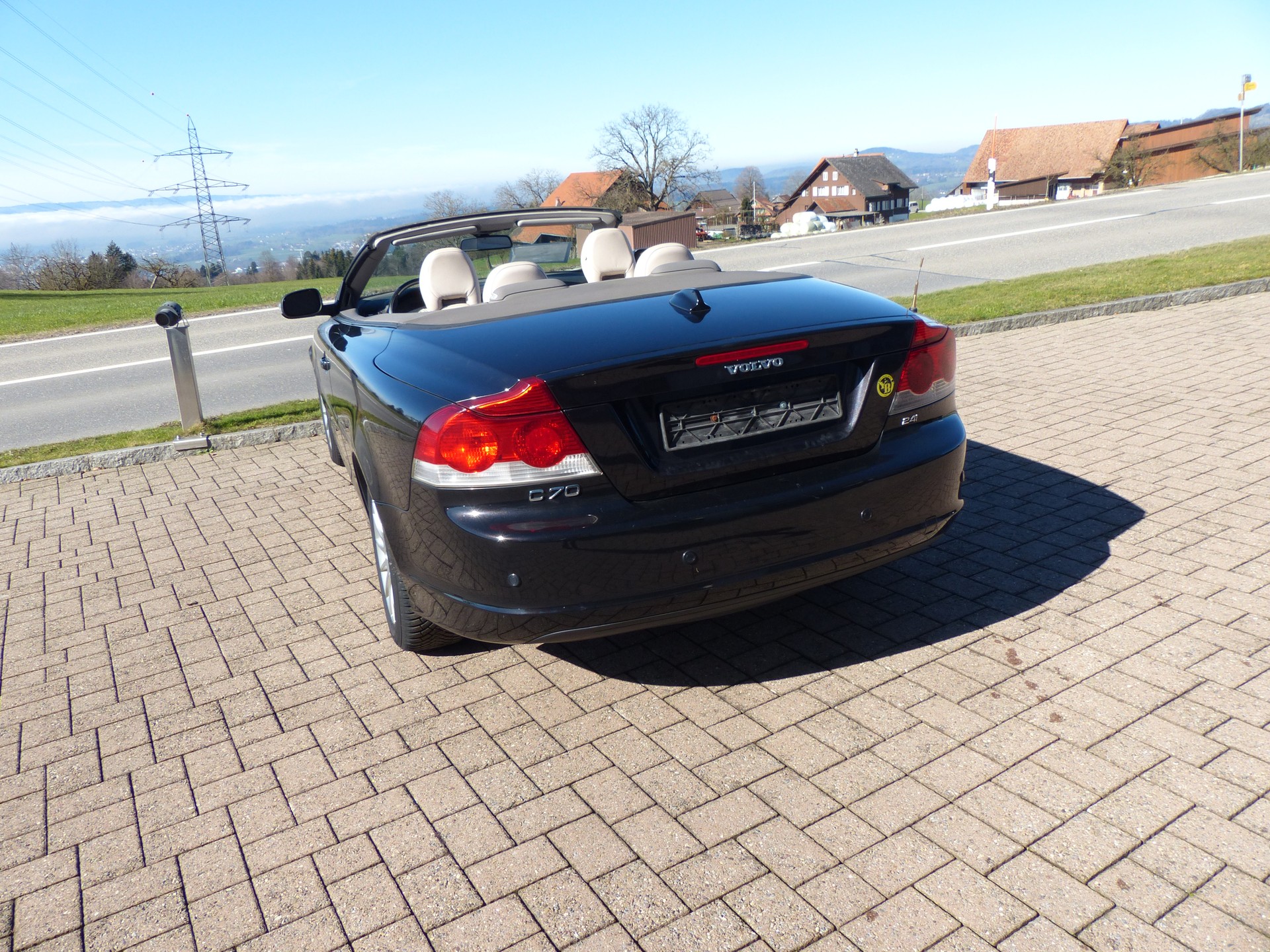 VOLVO C70 2.4i Momentum-image-8