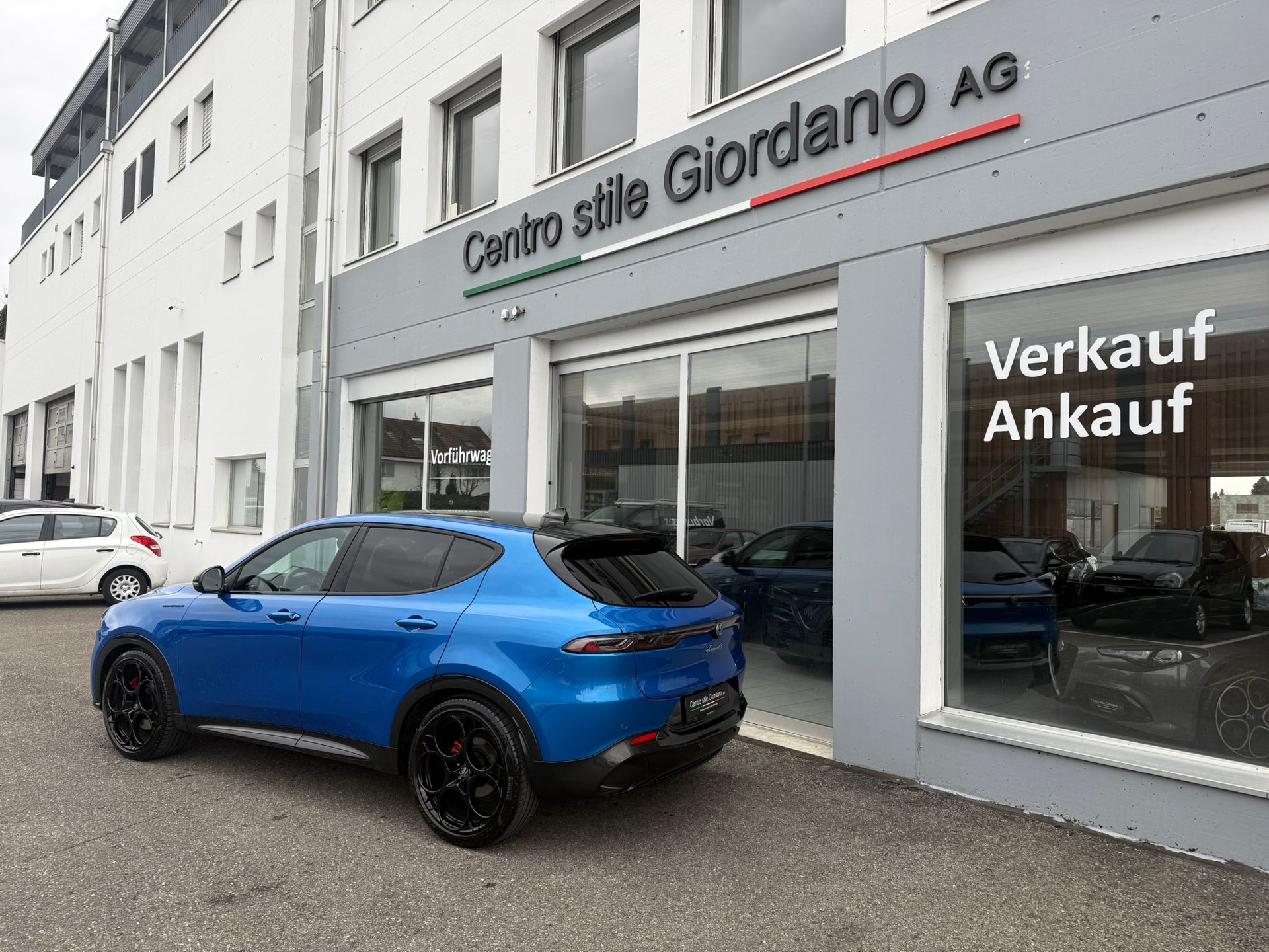 ALFA ROMEO Tonale 1.5 48V Hybrid Speciale-showroom-element-2