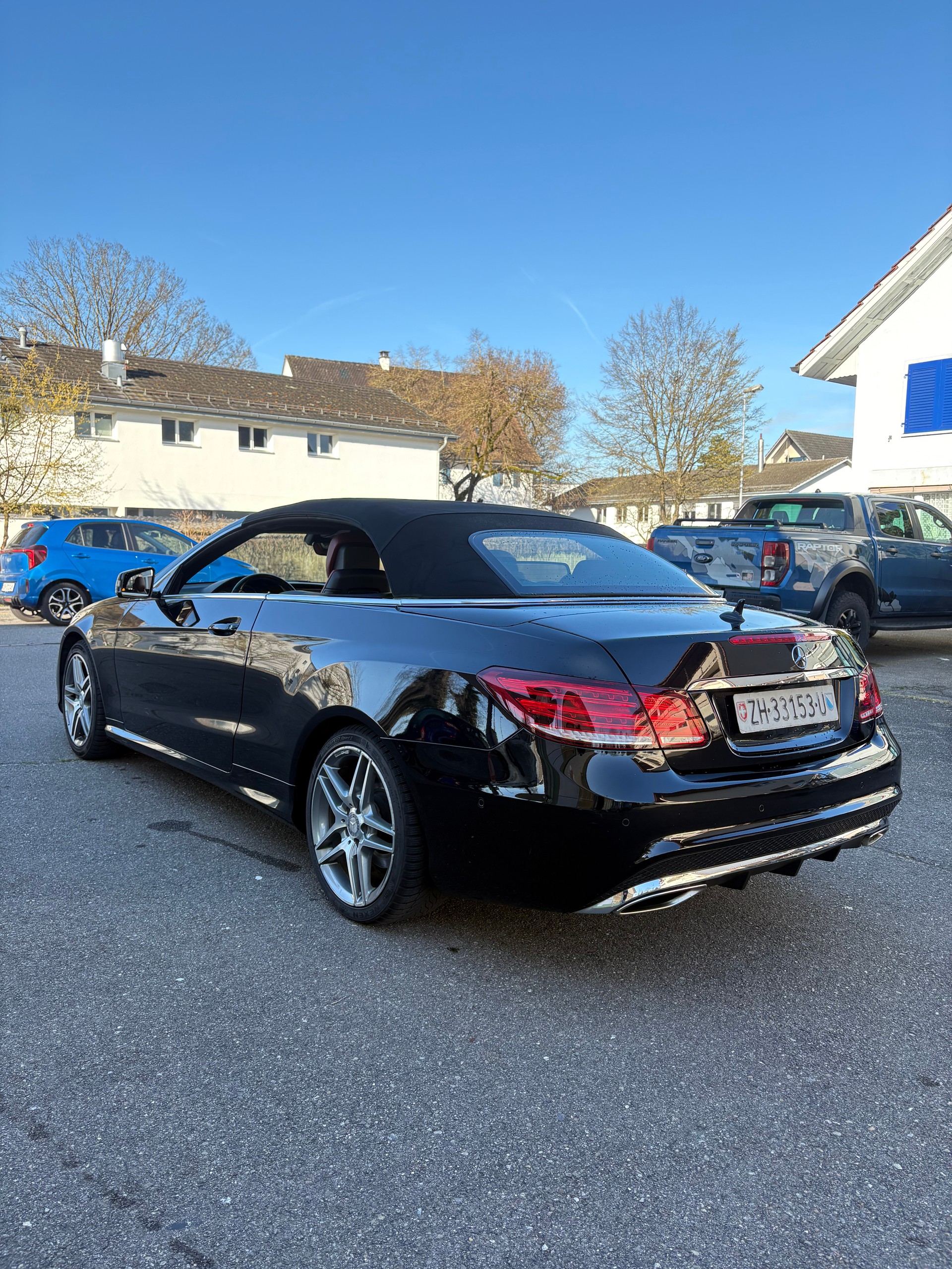MERCEDES-BENZ E 250 7G-Tronic AMG-Line-image-13