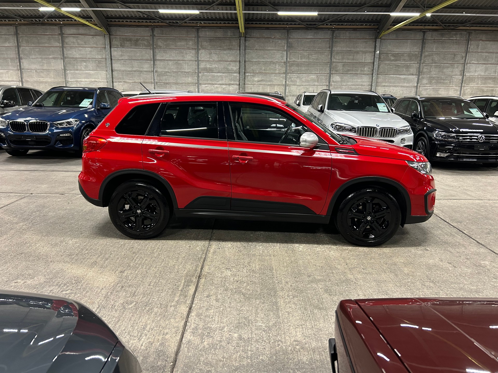 SUZUKI Vitara 1.4 Boosterjet Sergio Cellano Top-showroom-element-2