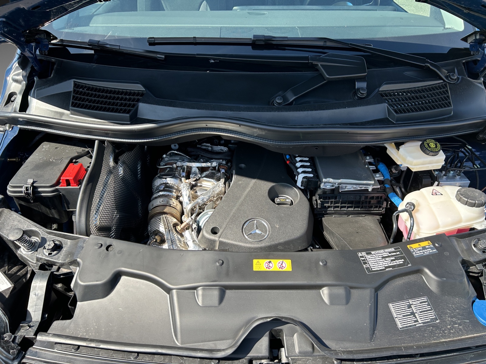 MERCEDES-BENZ Style 2300mm lang 4Matic 9G Tronic-image-12