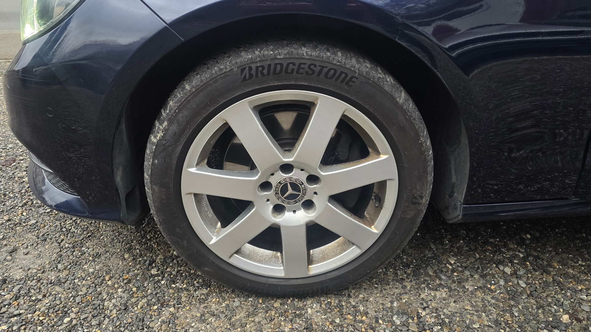 MERCEDES-BENZ E 250 CDI 4Matic 7G-Tronic-image-12