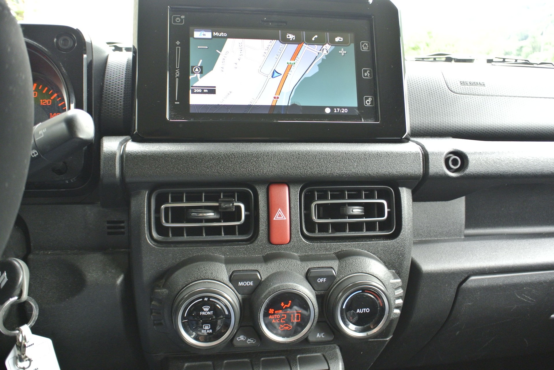 SUZUKI Jimny 1.5 Compact Top 4x4-image-26
