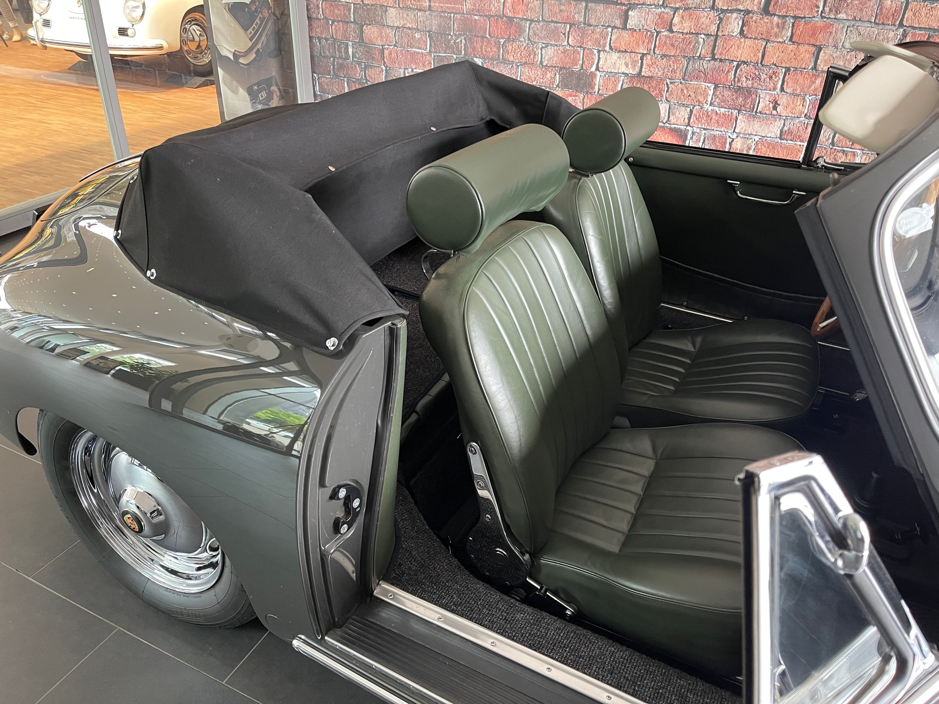 PORSCHE B T6 Cabriolet-image-14