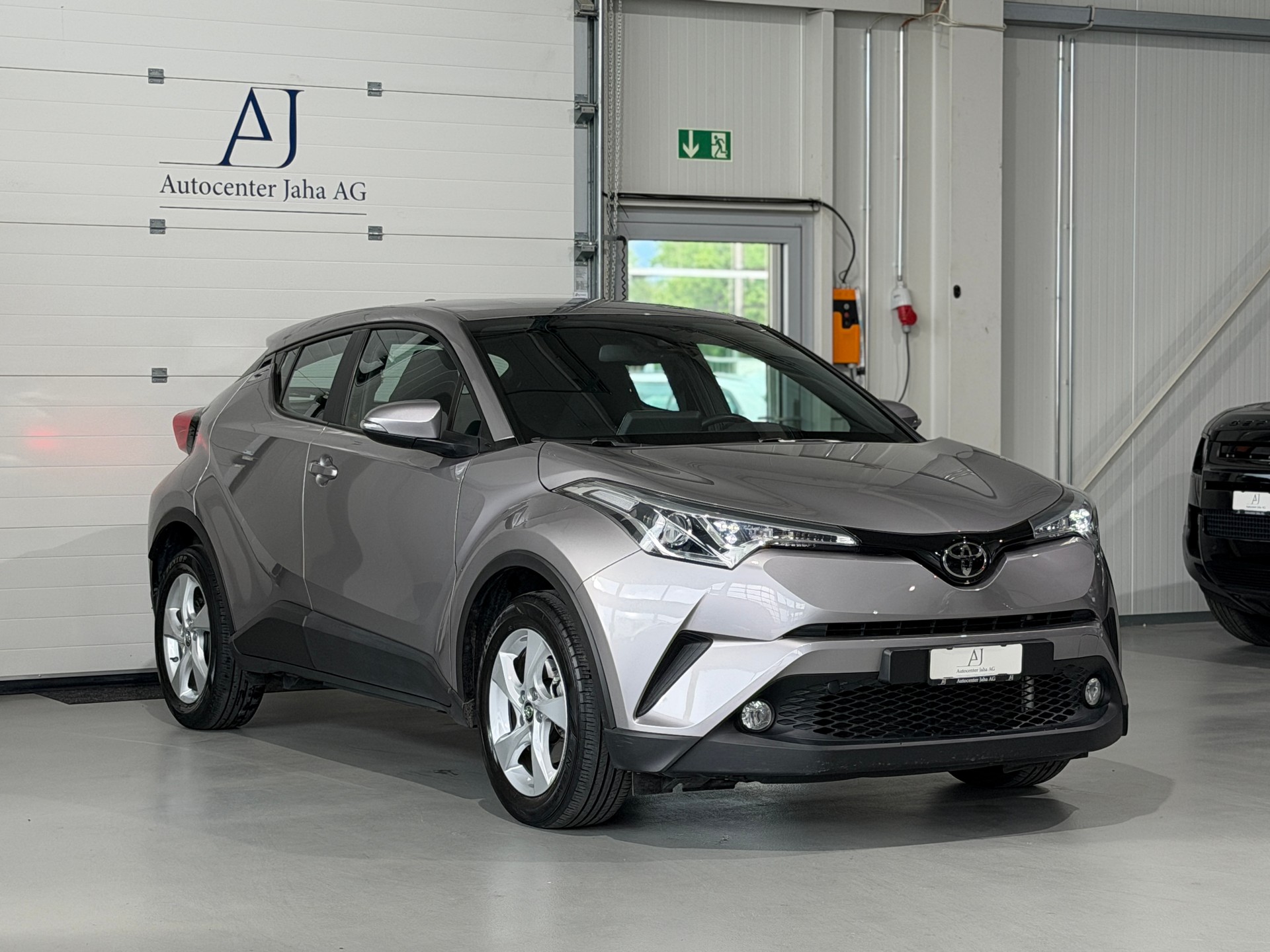TOYOTA C-HR 1.2 Turbo Premium 4WD Multidrive S inkl. Werksgarantie-image-4