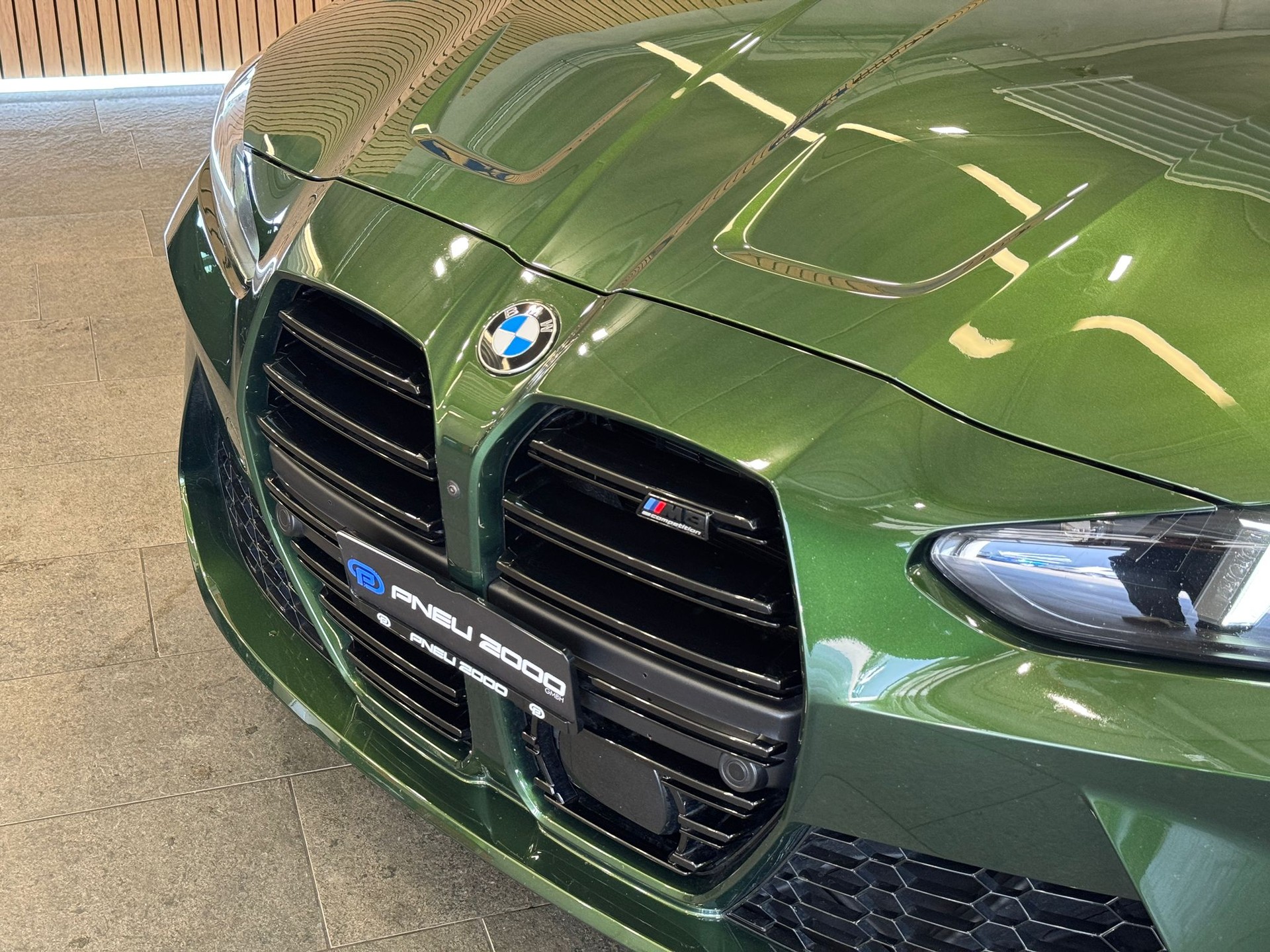 BMW M3 Competition M xDrive * Anglesey Grün*-image-3
