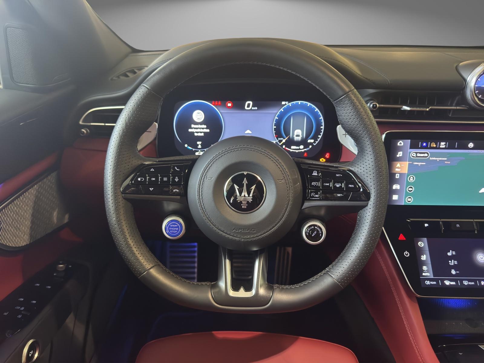 MASERATI Grecale 2.0 Hybrid Modena-image-9