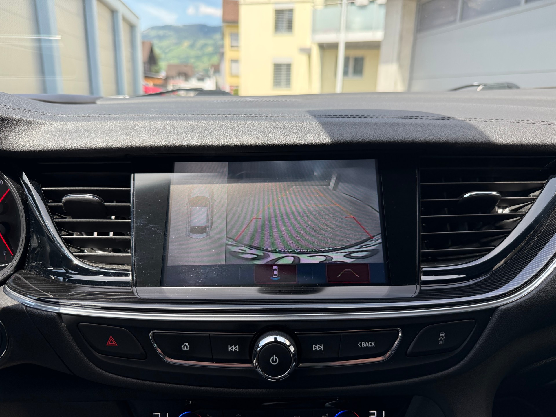 OPEL Insignia 2.0 T Grand Sport OPC line 4WD Automat.-image-15