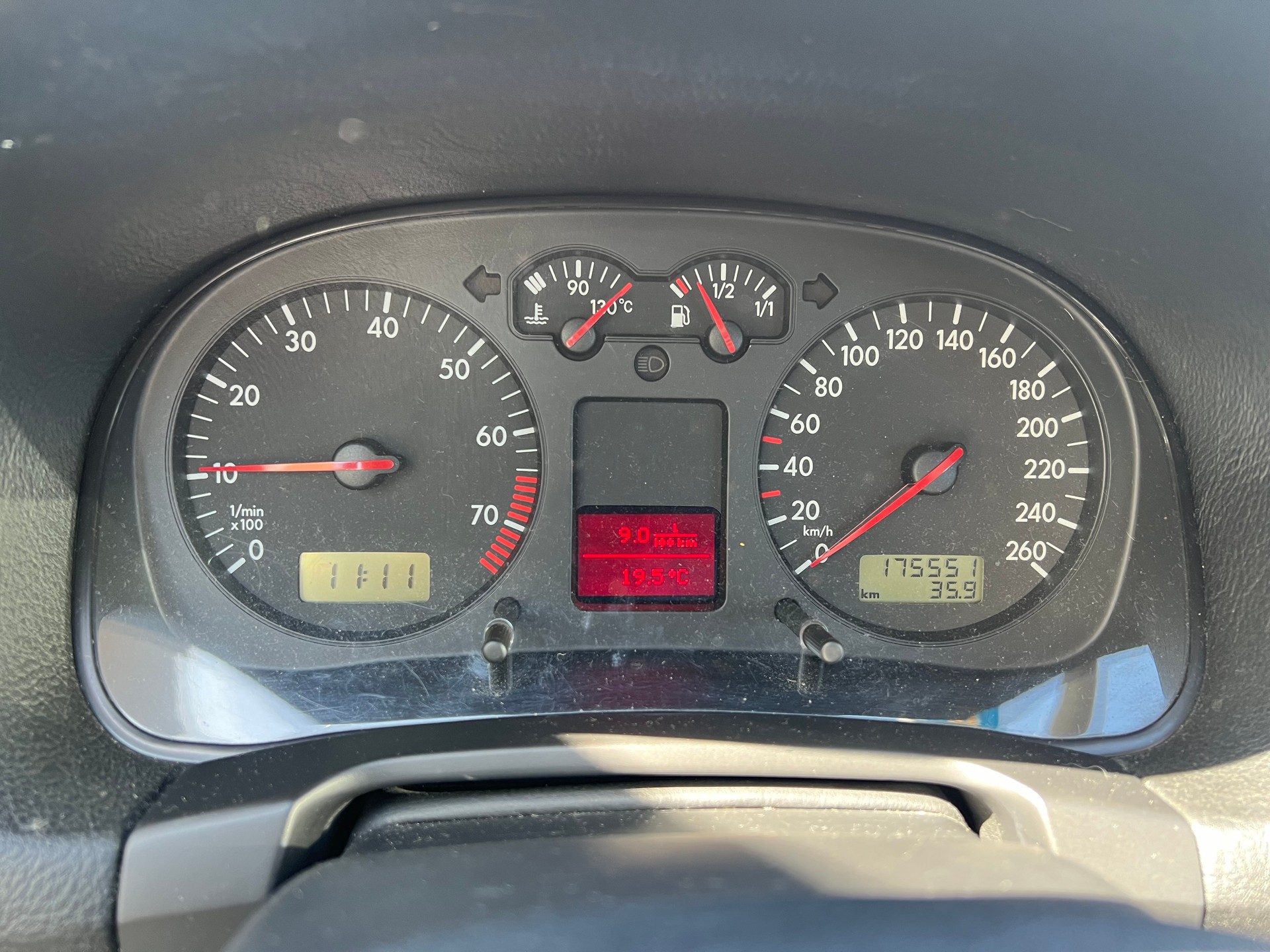 VW Golf 1.6 16V Comfortline-image-12