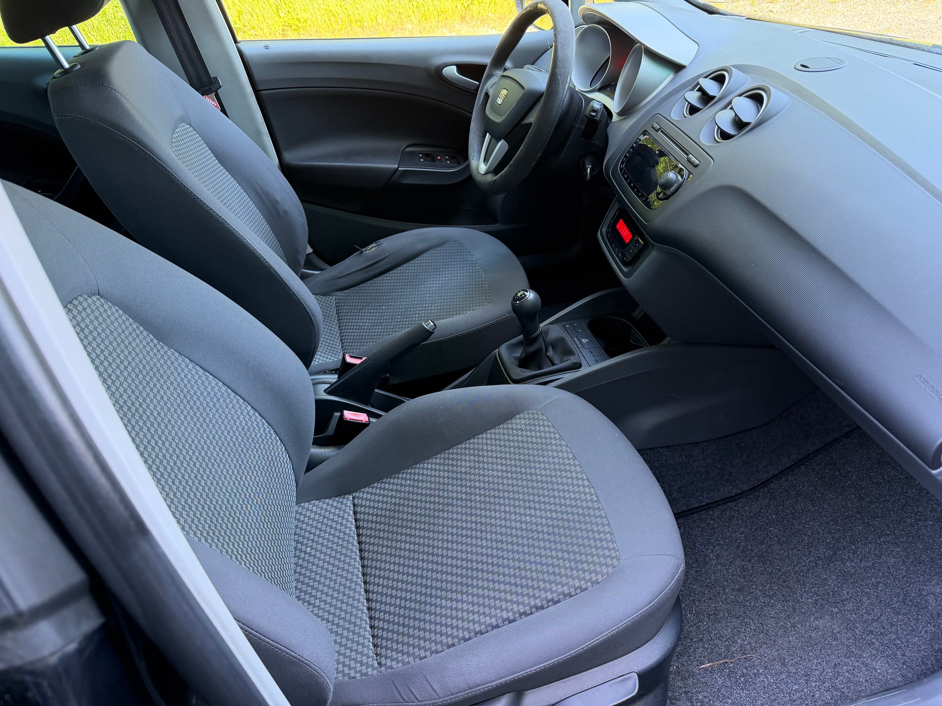 SEAT Ibiza 1.6 Style-image-7