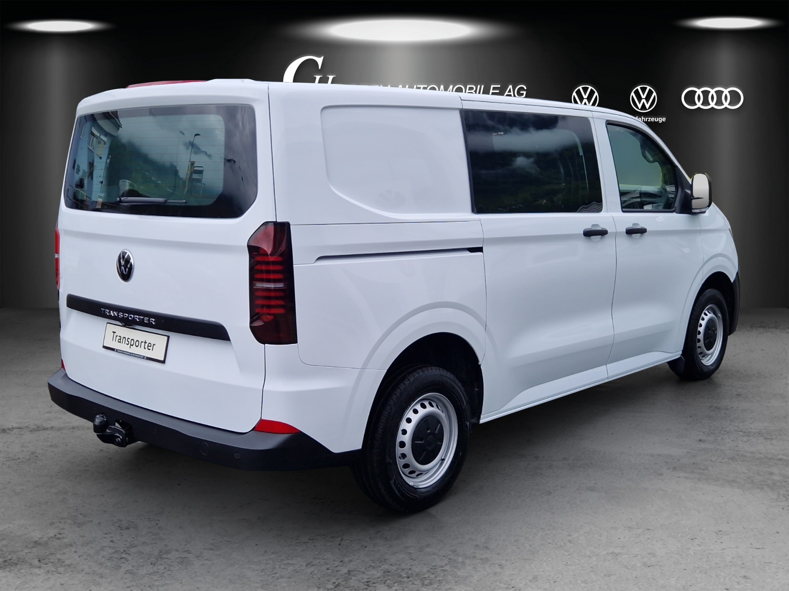 VW Transporter 2.0 TDI-image-5